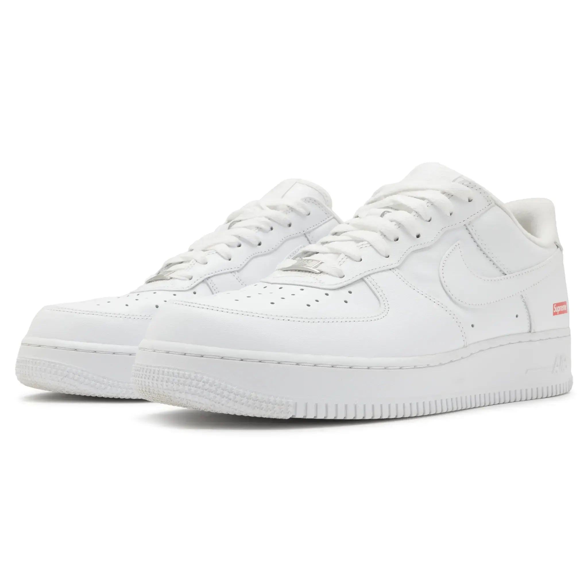 Front Side View of Preloved - Nike x Supreme Air Force 1 Low White Box Logo CU9225-100