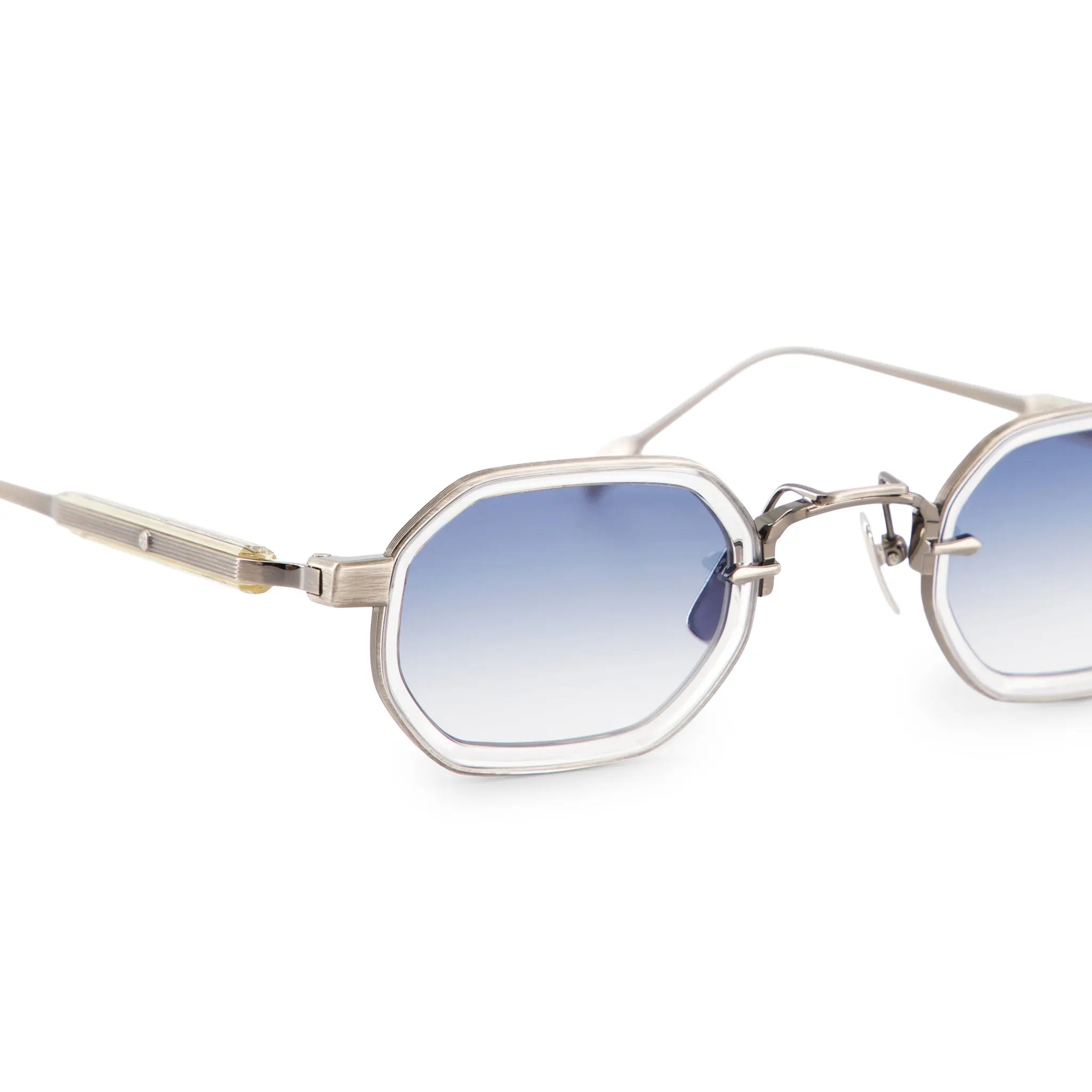Front Detailed View of SATO Erakis Titanium Gradient Blue Sunglasses