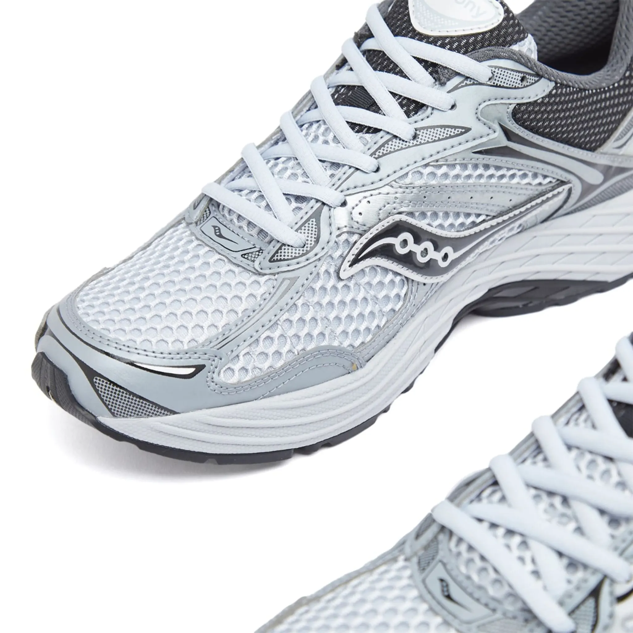 Detailed View of Saucony Progrid Omni 9 Microichip S70739-8