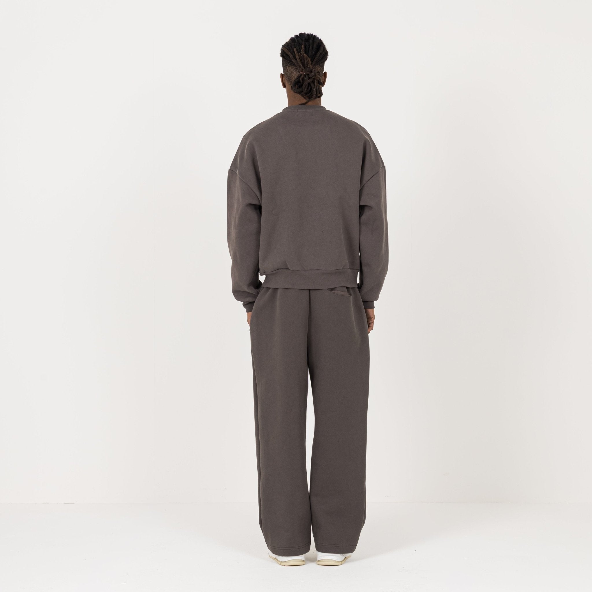 Model view of Destructive Sculpt Moor Brown Sweatshirt