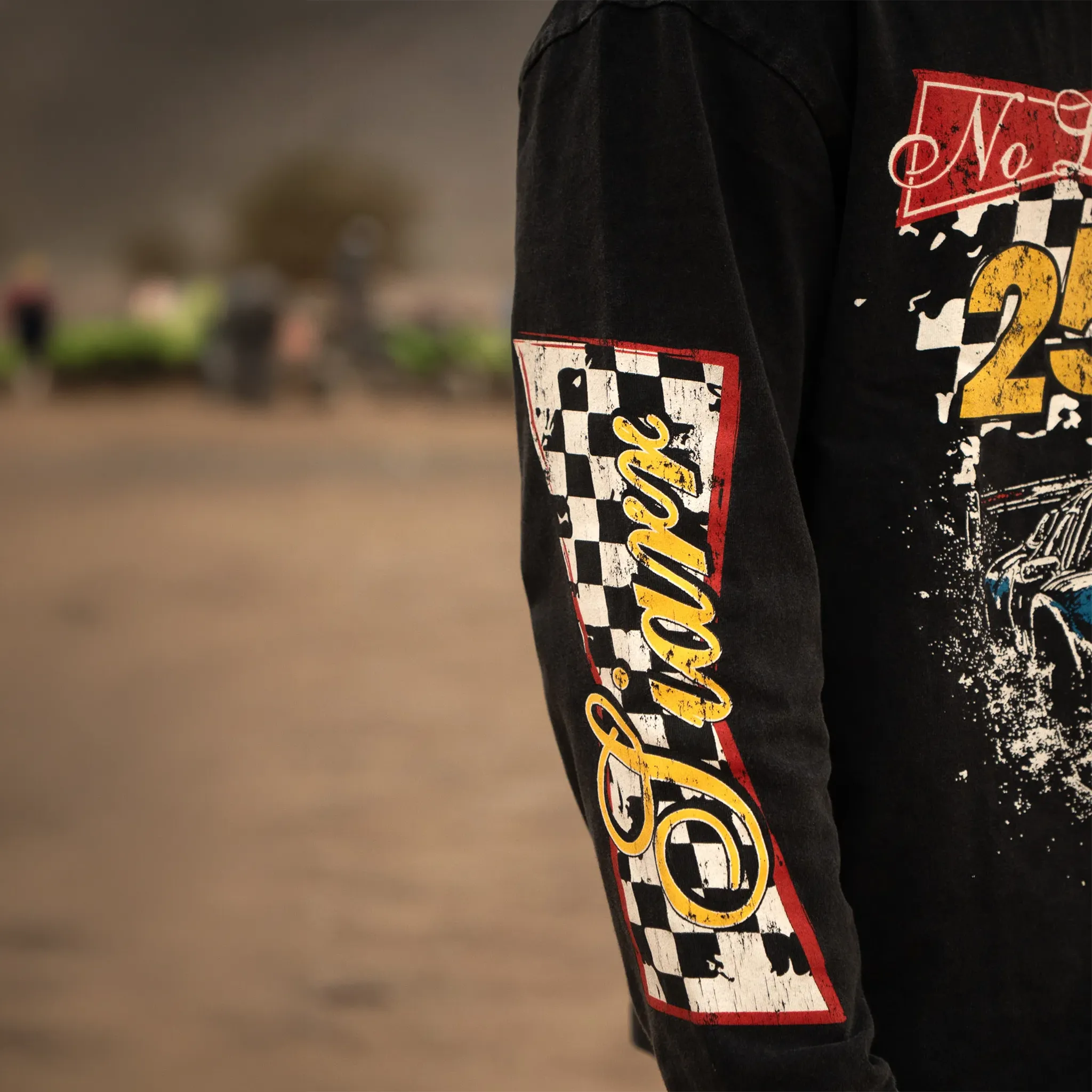 Detailed View of SIARR No Limits L/S Washed Black T-Shirt