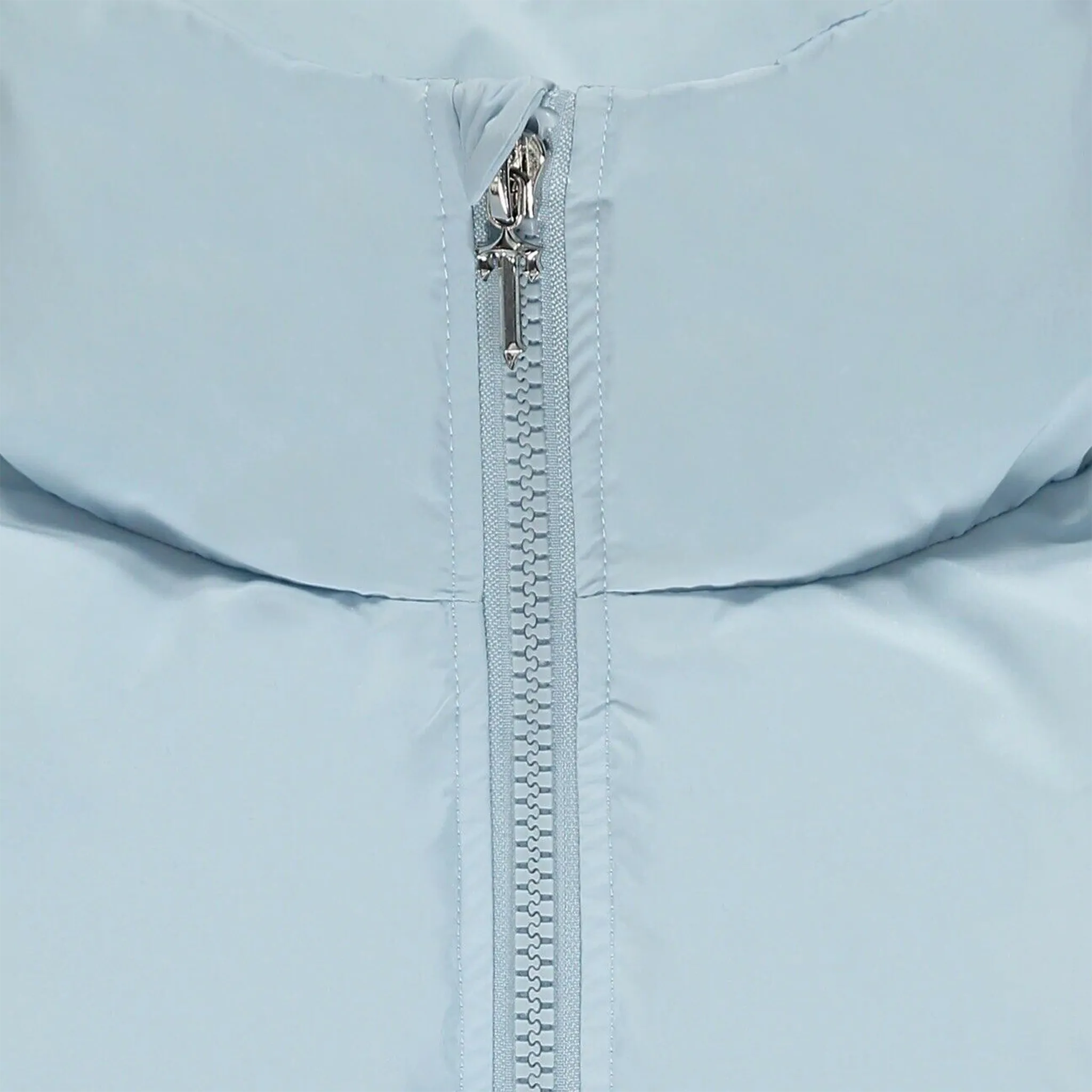 Zip view of Trapstar Hyperdrive Puffer Sky Blue Jacket
