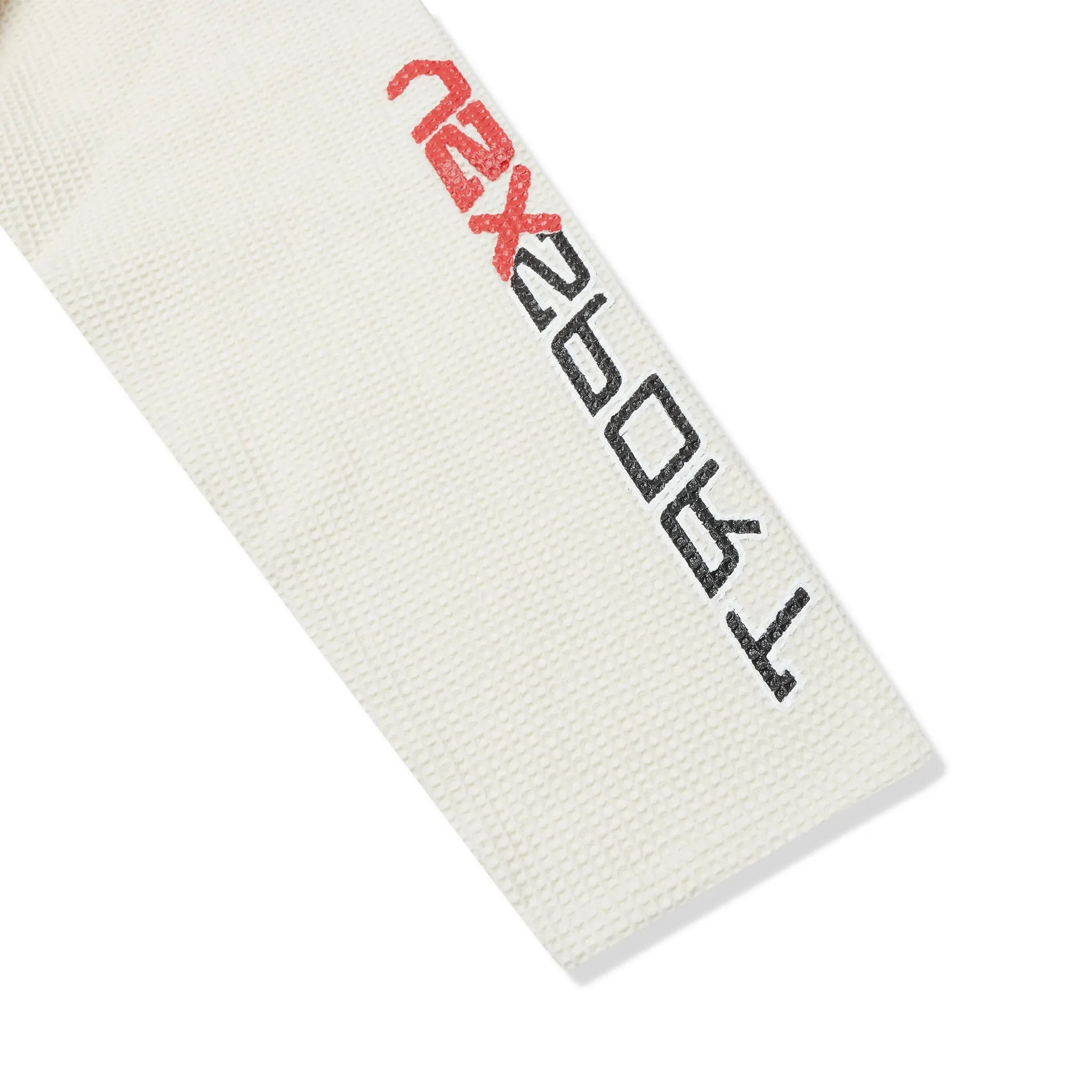 Detailed Sleeve View of Vale Forever Valley Dreams Thermal Cream