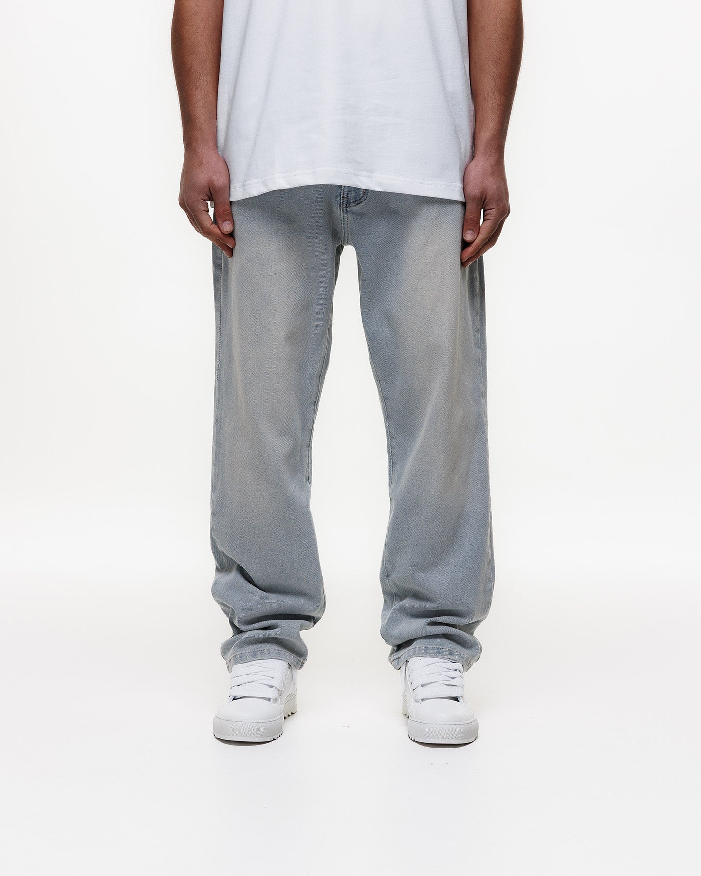 MAGIRI Core Straight Blue Jeans