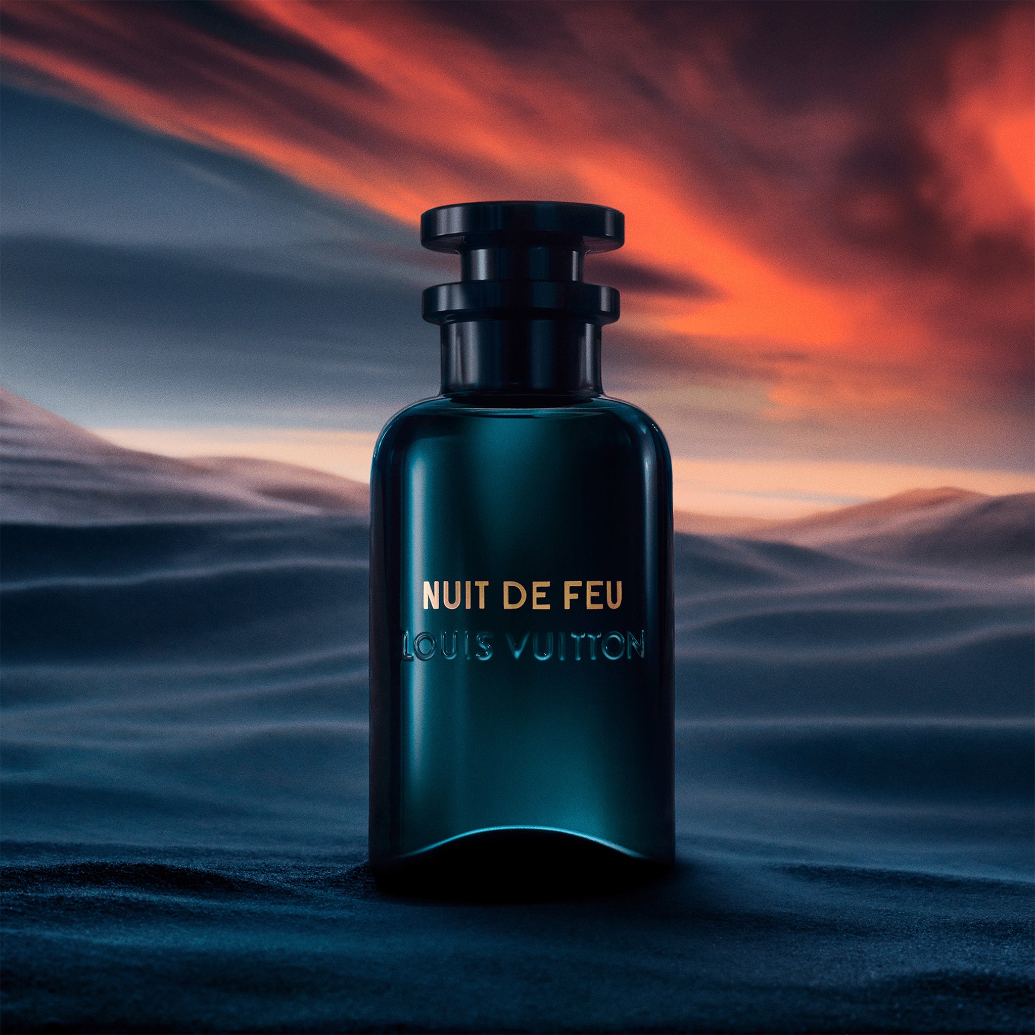 Desert view of Image of Louis Vuitton Nuit De Feu Oud Wood Parfum 100ml