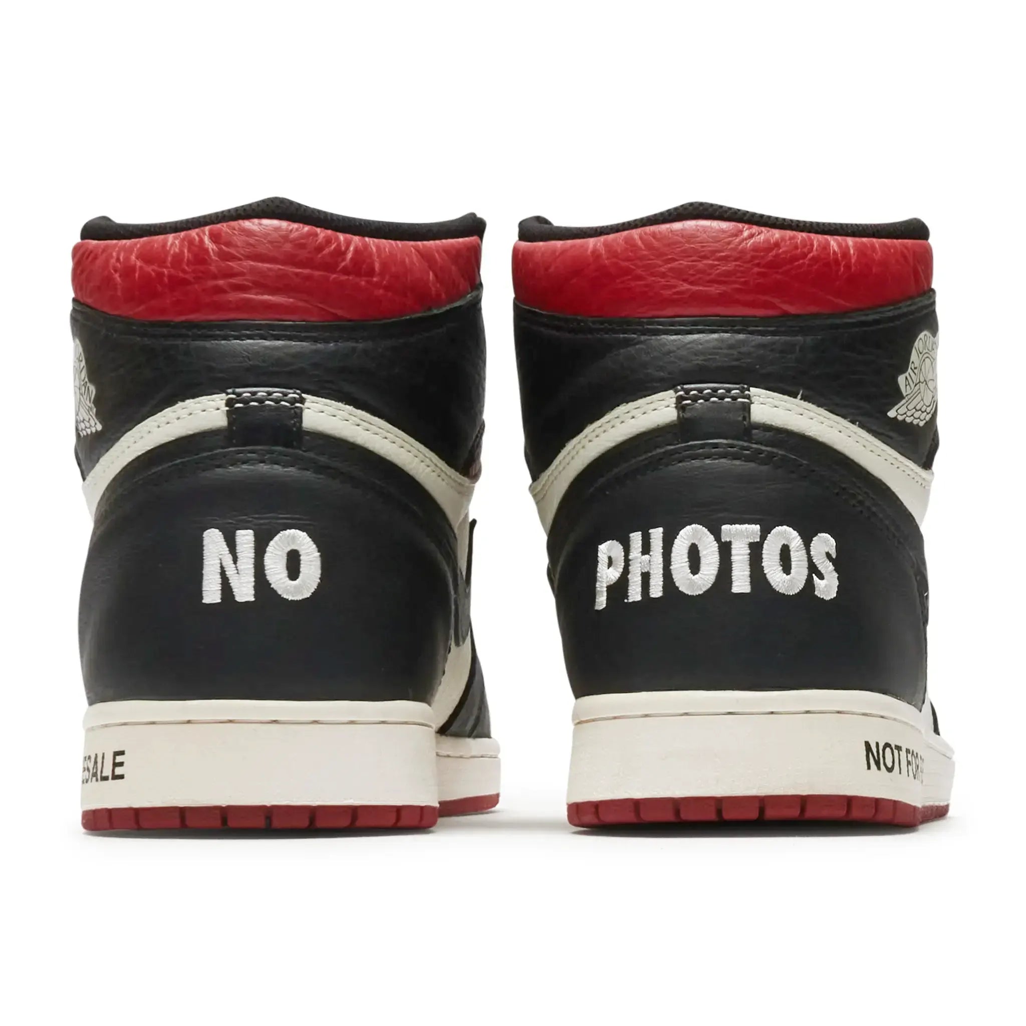 Back View of Preloved - Air Jordan 1 Retro High OG 'Not For Resale'