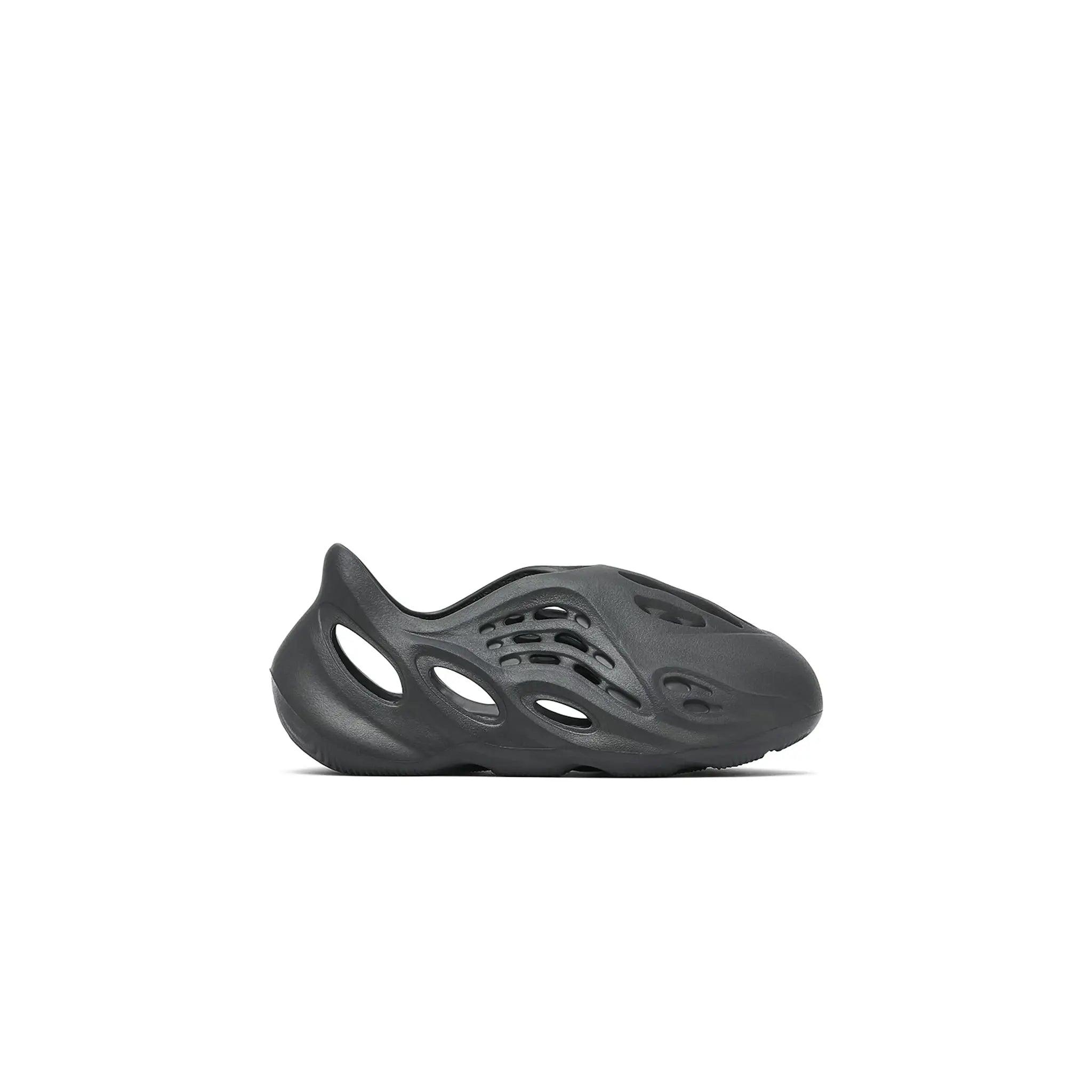 Children's yeezy trainers uk shop