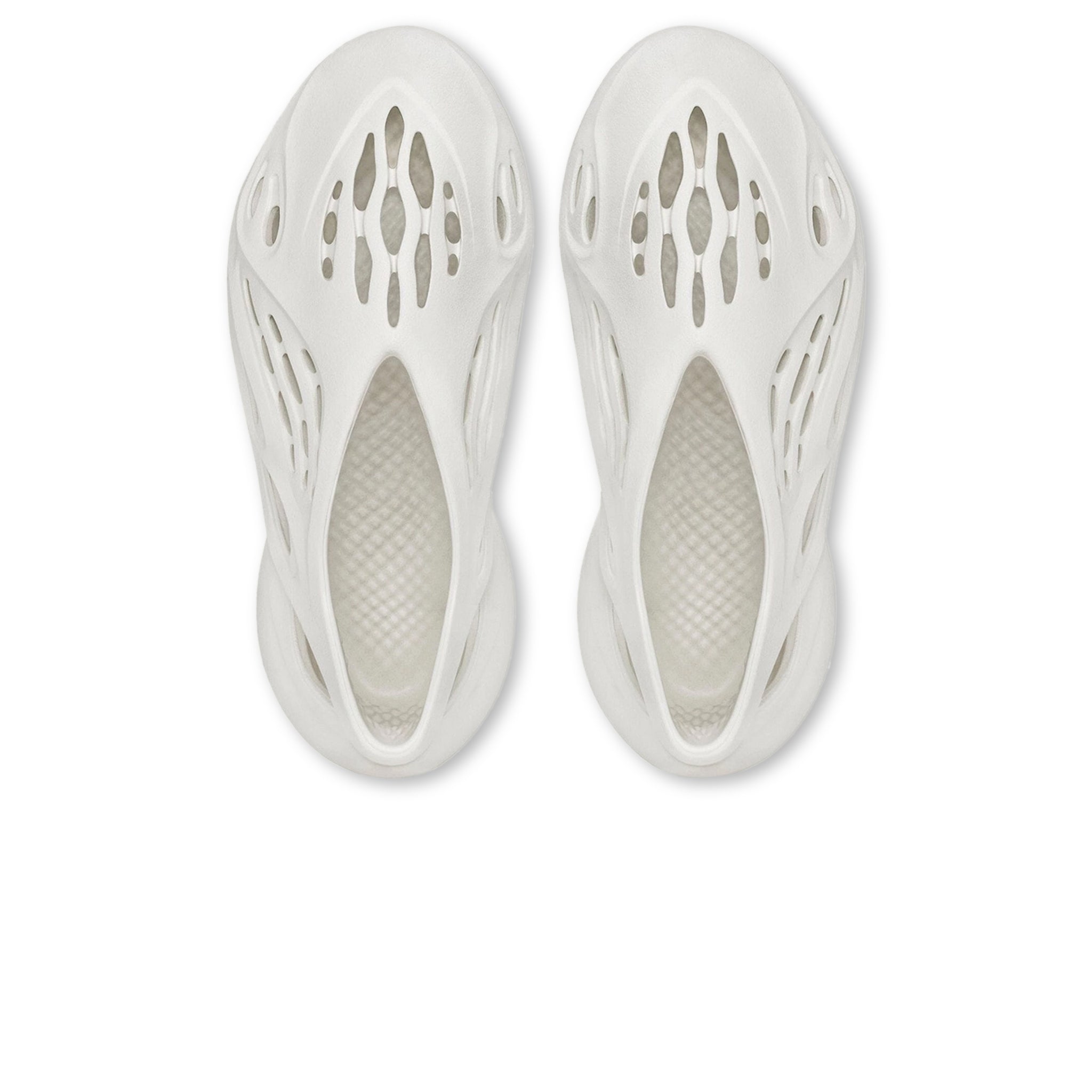 Yeezy Foam Runner Sand Jordans Bape Supreme Off White for
