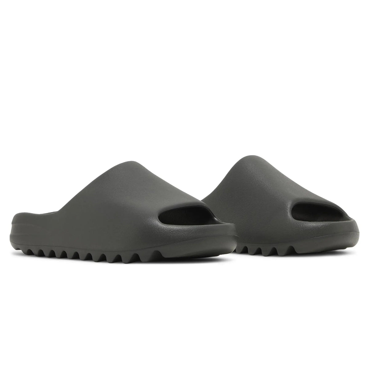 adidas-yeezy-slide-dark-onyx-