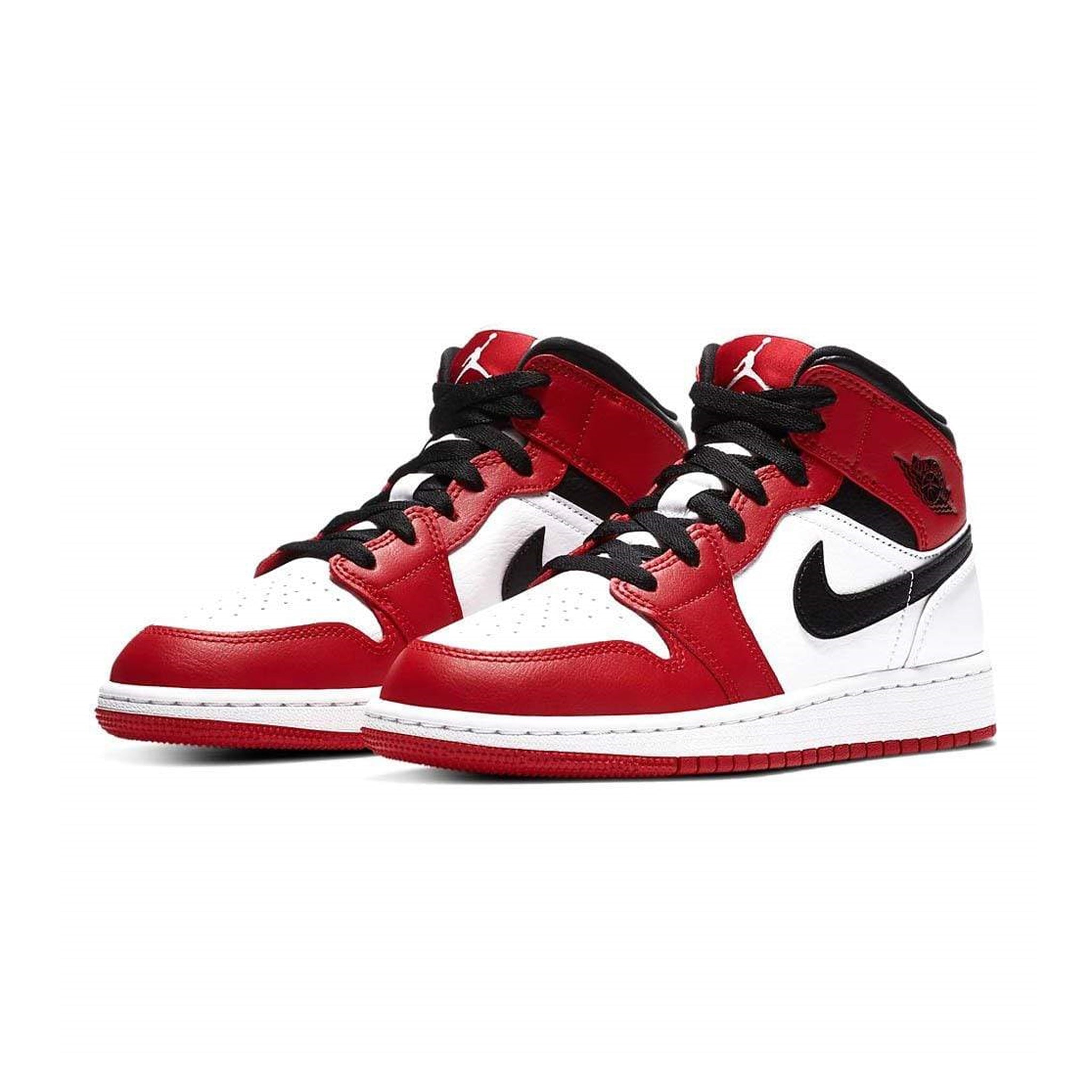 Front side view of Air Jordan 1 Mid Chicago 2020 (GS) 554725-173