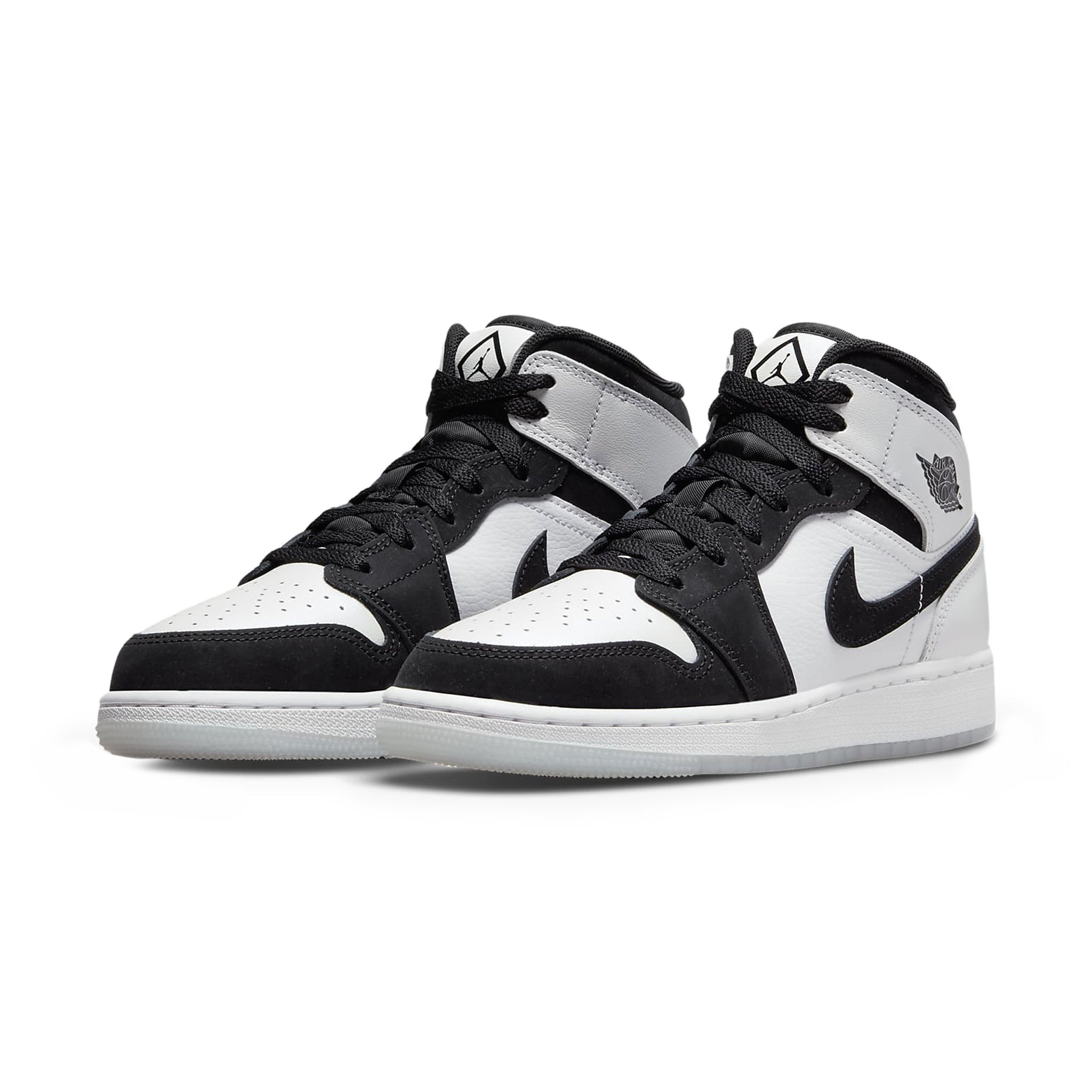 Front side view of Air Jordan 1 Mid Diamond Shorts (GS) DN4321-100