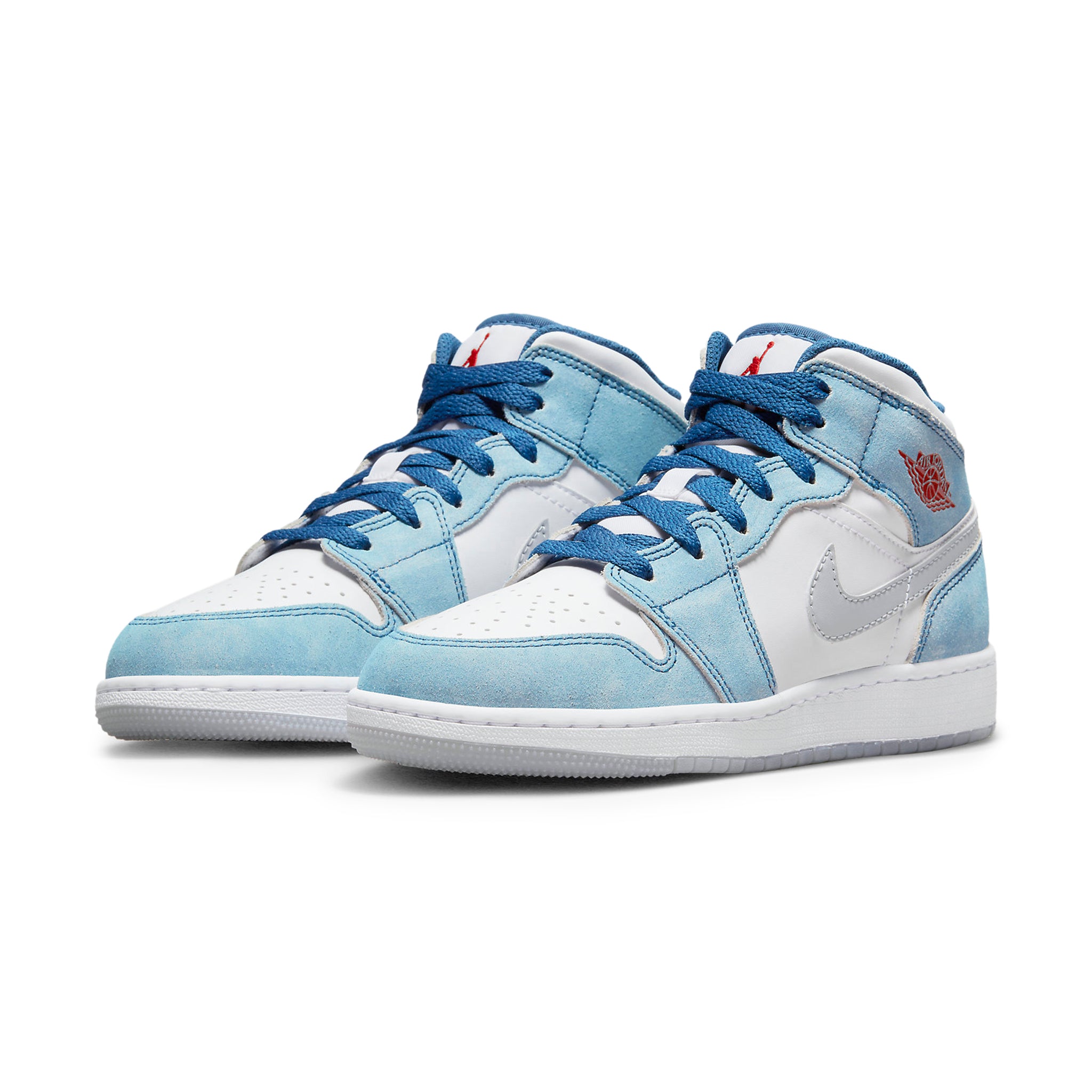 Front side view of Air Jordan 1 Mid SE French Blue Light Steel (GS) DR6235-401