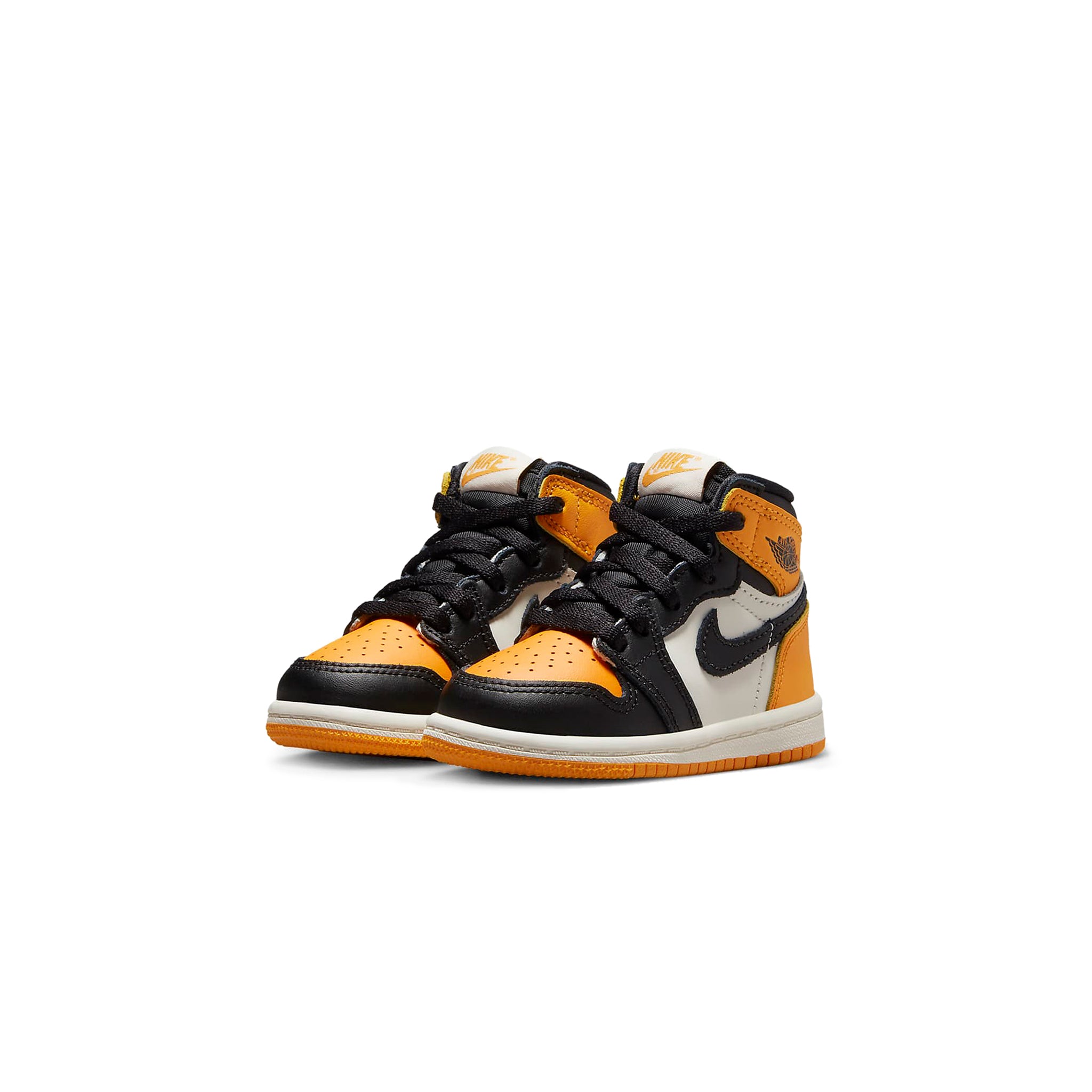 Front side view of Air Jordan 1 Retro High OG Yellow Toe Taxi (TD) AQ2665-711