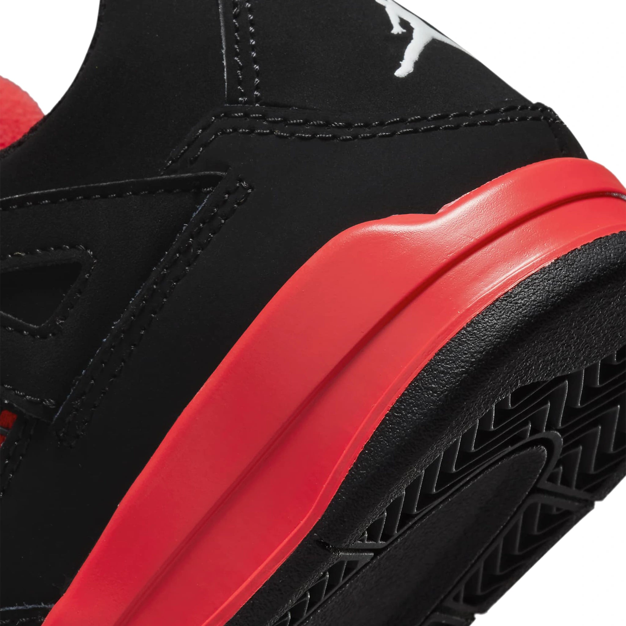 Heel view of Air Jordan 4 Retro Red Thunder (PS) BQ7669-016