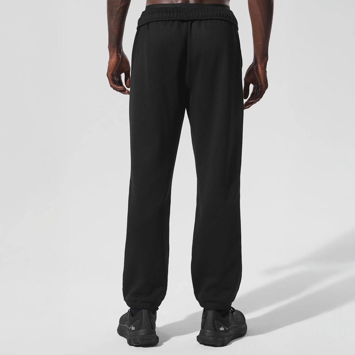Alo Yoga Accolade Black Sweatpants |