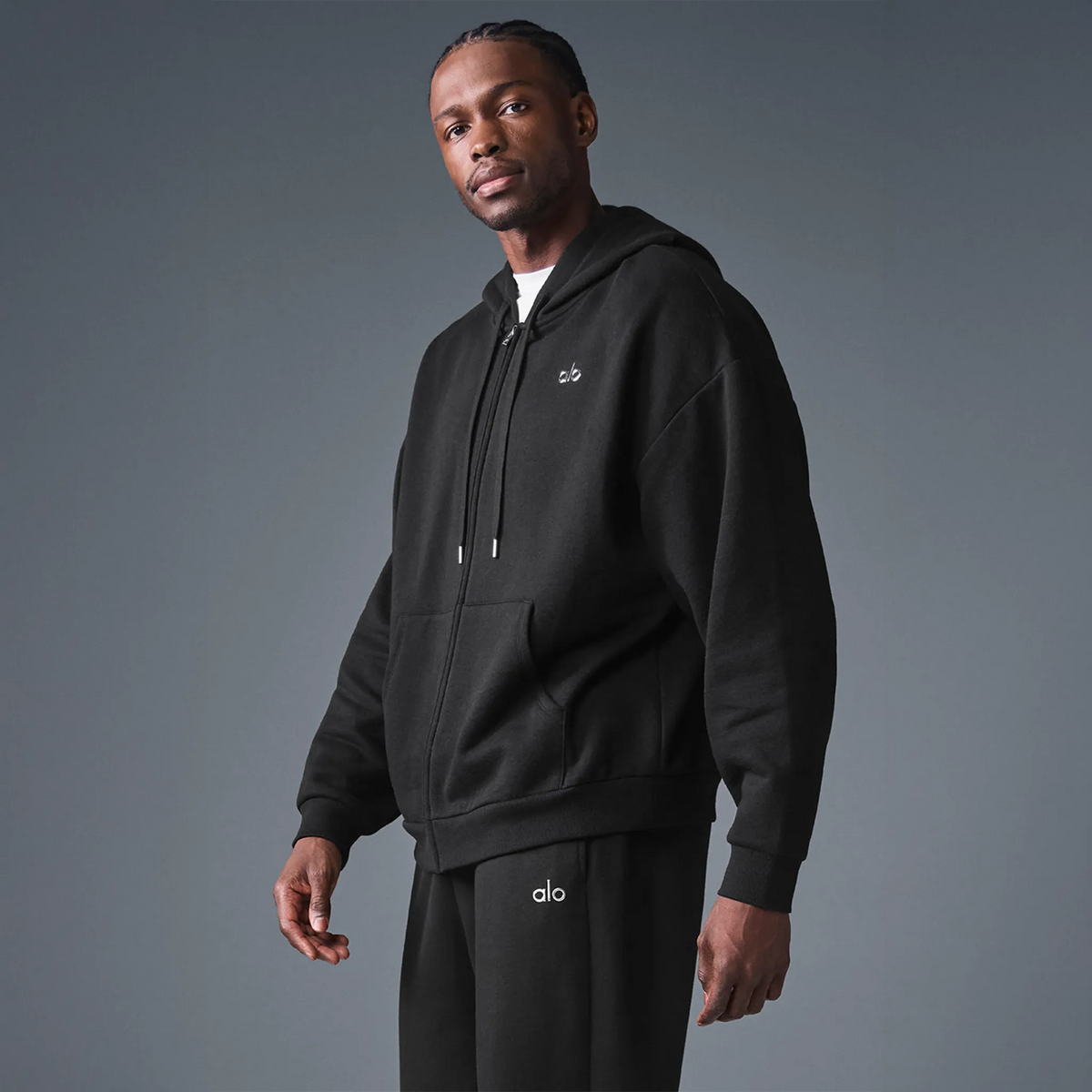 alo アコレード クロップド ジップ フーディ Alo Yoga Accolade Black Zip-Up Hoodie |