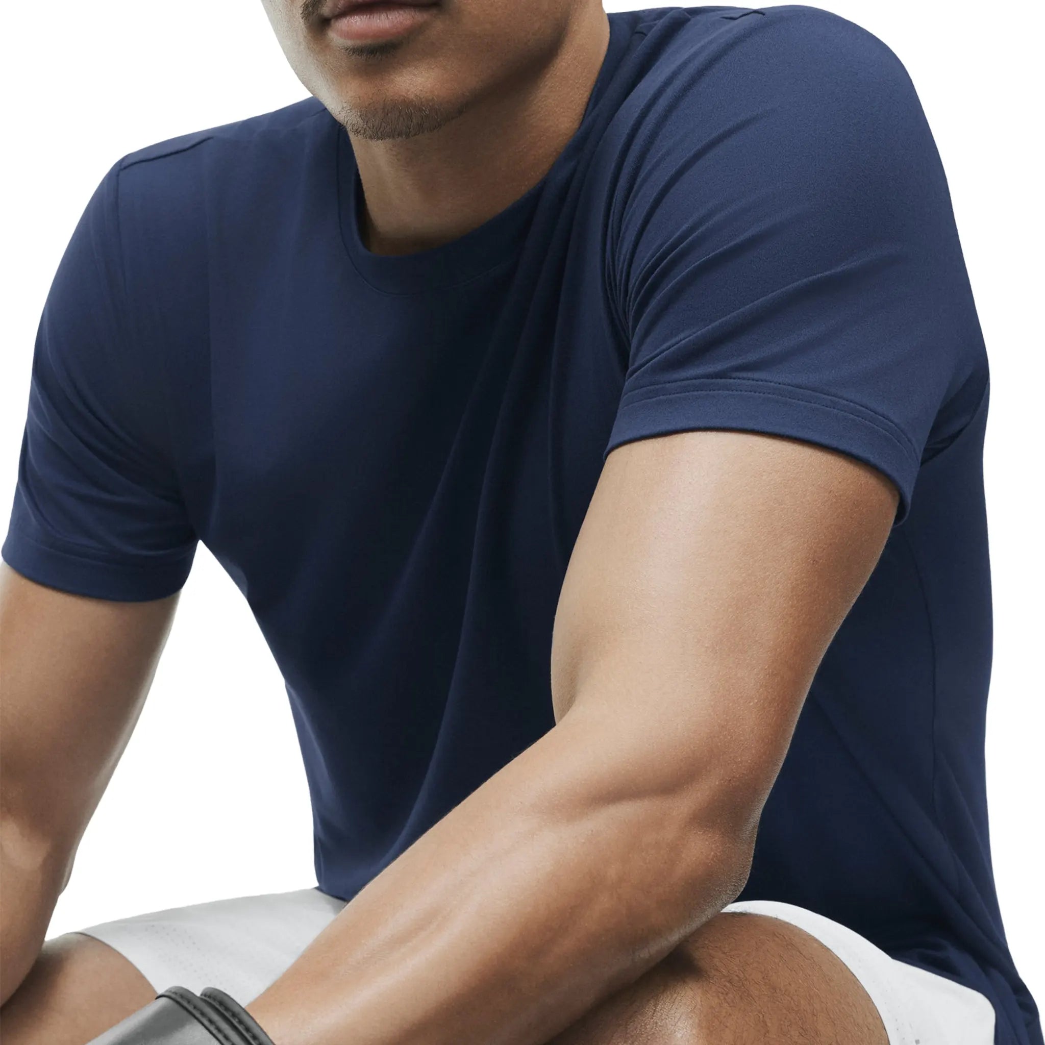 Detailed View of Alo Yoga Conquer Reform Navy Crewneck M1205R038422