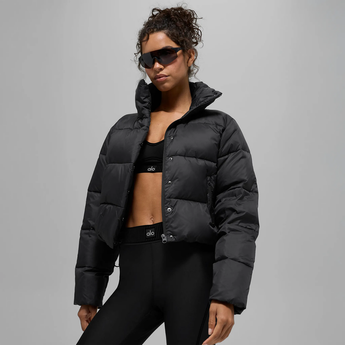 Alo Yoga Gold Rush Black Puffer Jacket (W) |