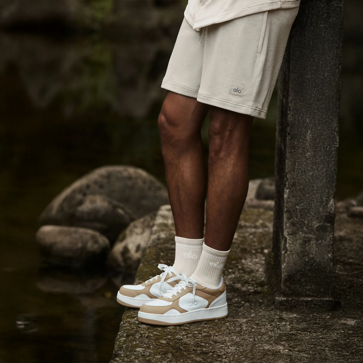 Alo Yoga Recovery Mode Gravel White Sneaker | Alo Yoga Recovery Mode Gravel White Sneaker |