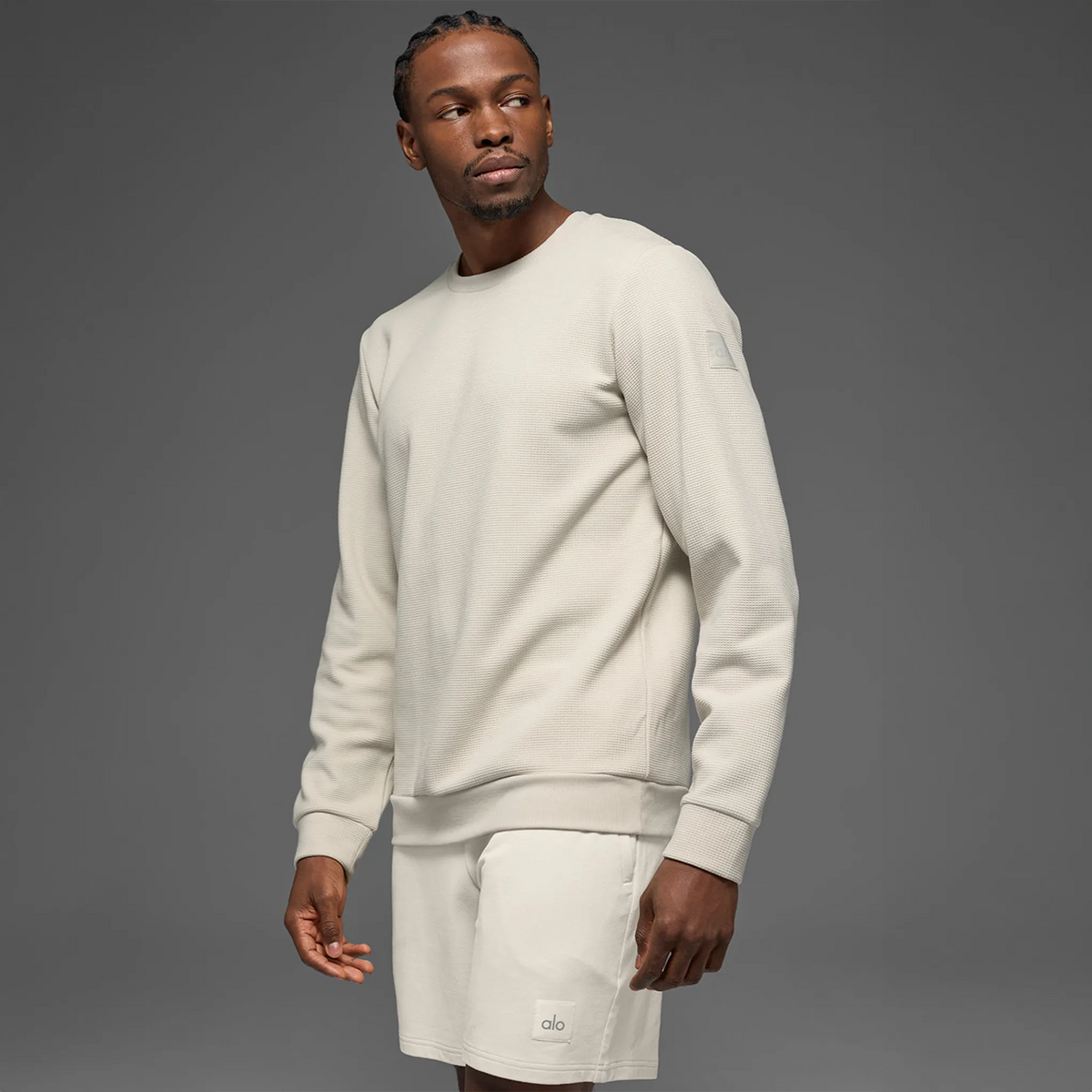 alo yoga 裏起毛スウェット Alo Yoga Waffle Lounge Bone Crewneck |