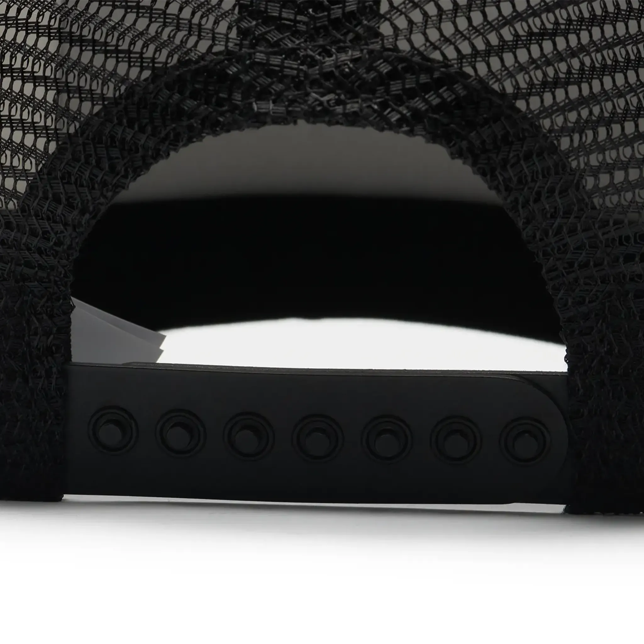 Detailed Back View of Chrome Hearts CH Hollywood White Black Trucker Cap 1383 100000701CHTH-BLWT