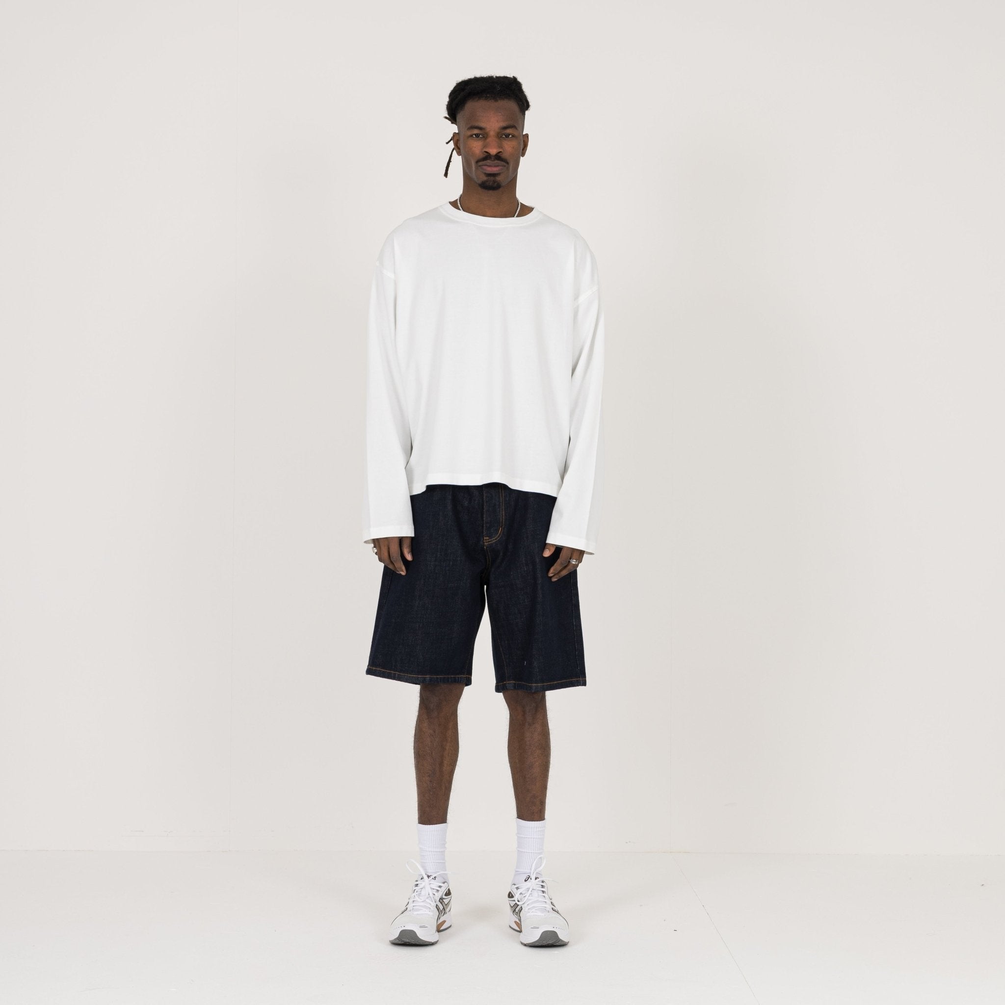 Model view of Destructive Cropped L/S Bone White T-Shirt