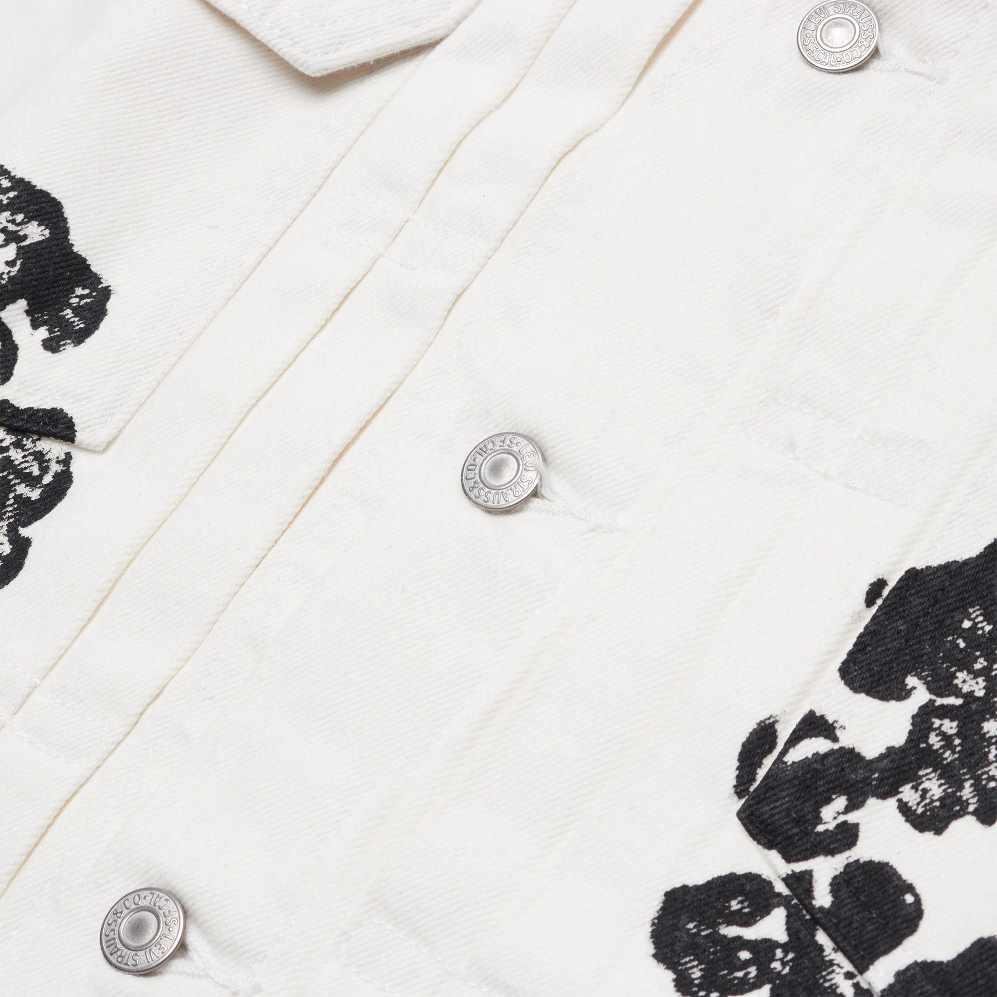 Buttons view of Denim Tears x Levi's Jacket White