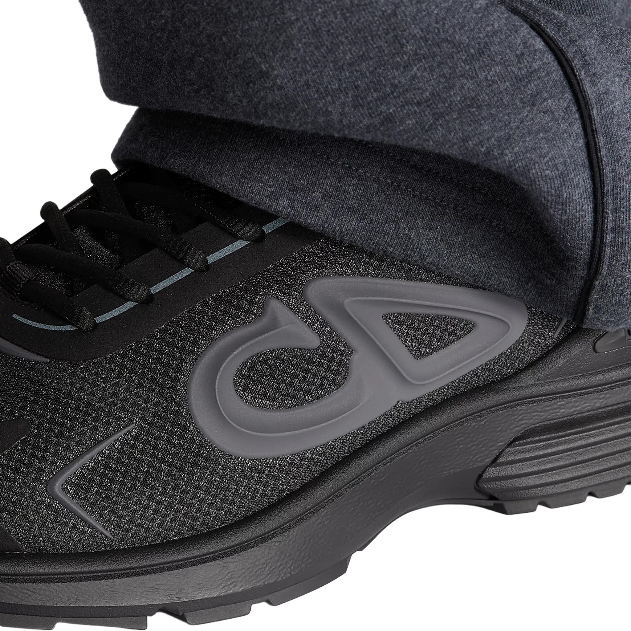 Detailed View of Dior B30 Countdown Black Grey Trainer 3SN342ABF_H968