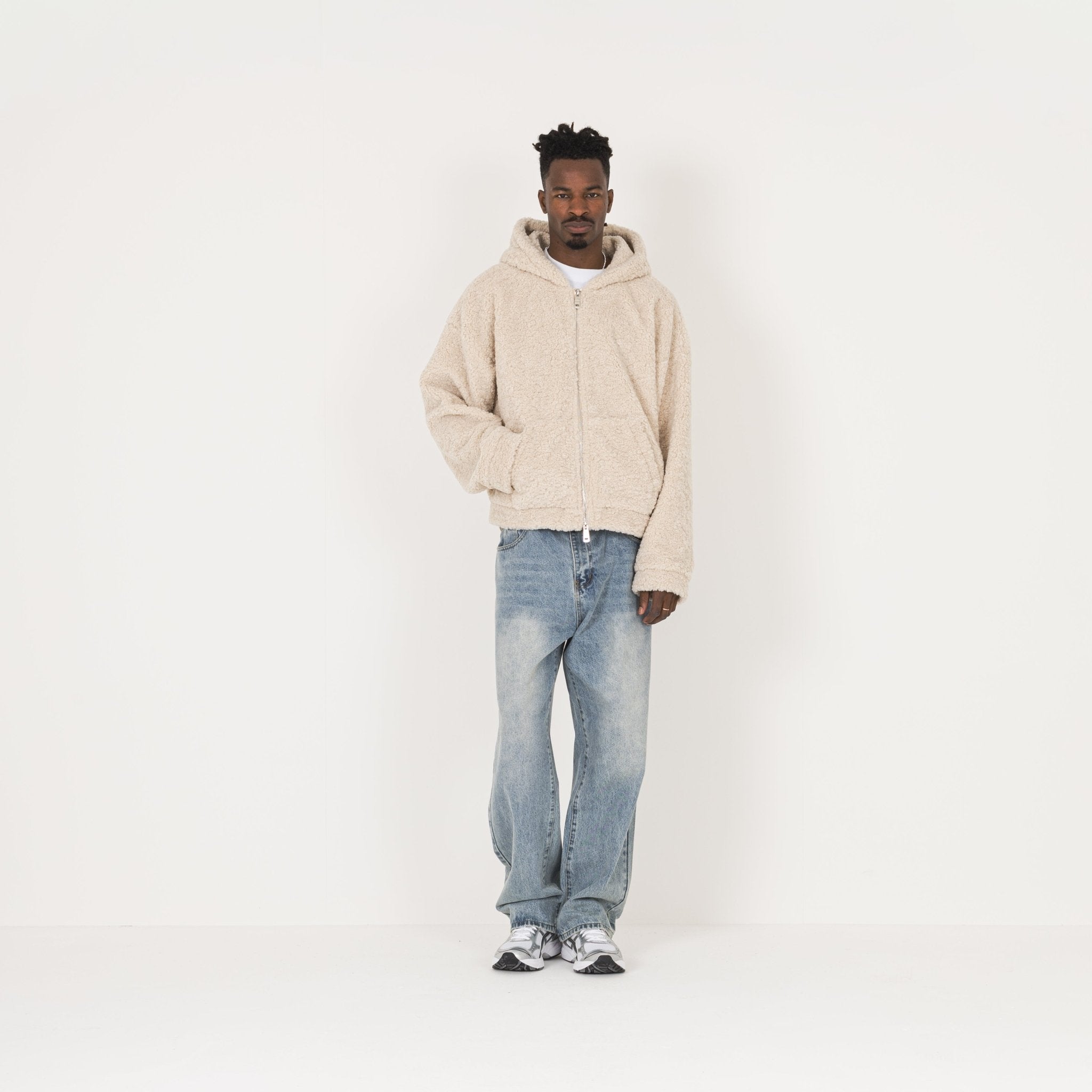 Model view of Destructive Fleece Zip Natural Jacket