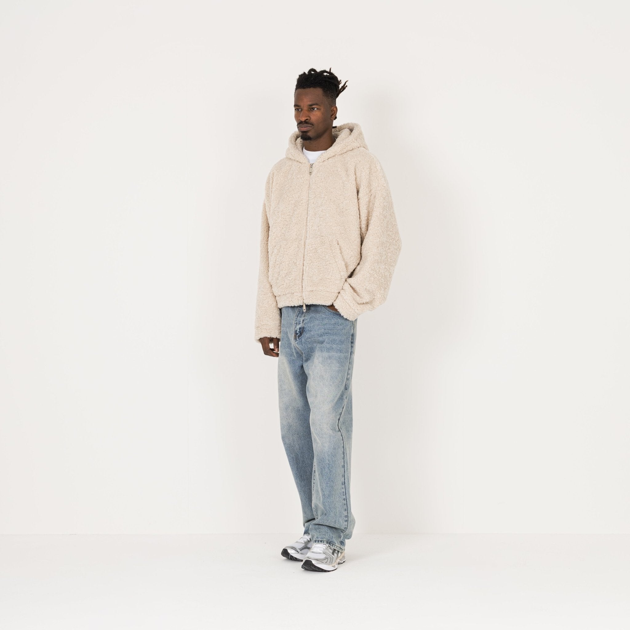 Model view of Destructive Fleece Zip Natural Jacket
