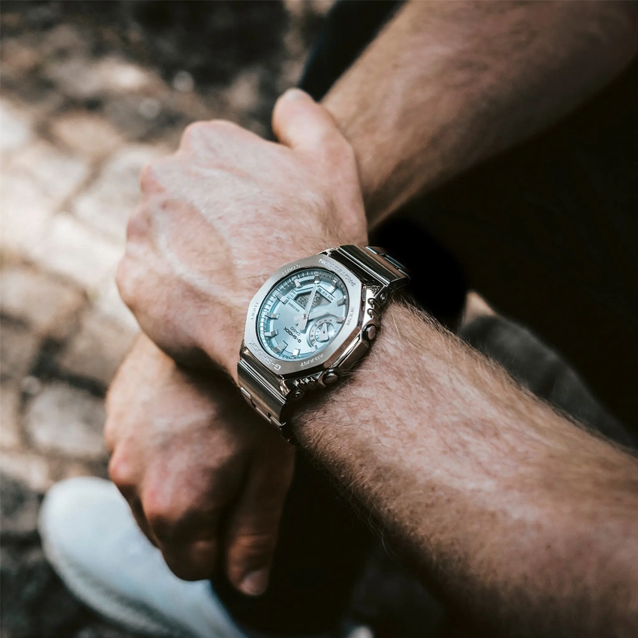 Model View of G-Shock Casio GM-2110-2AER Blue Silver