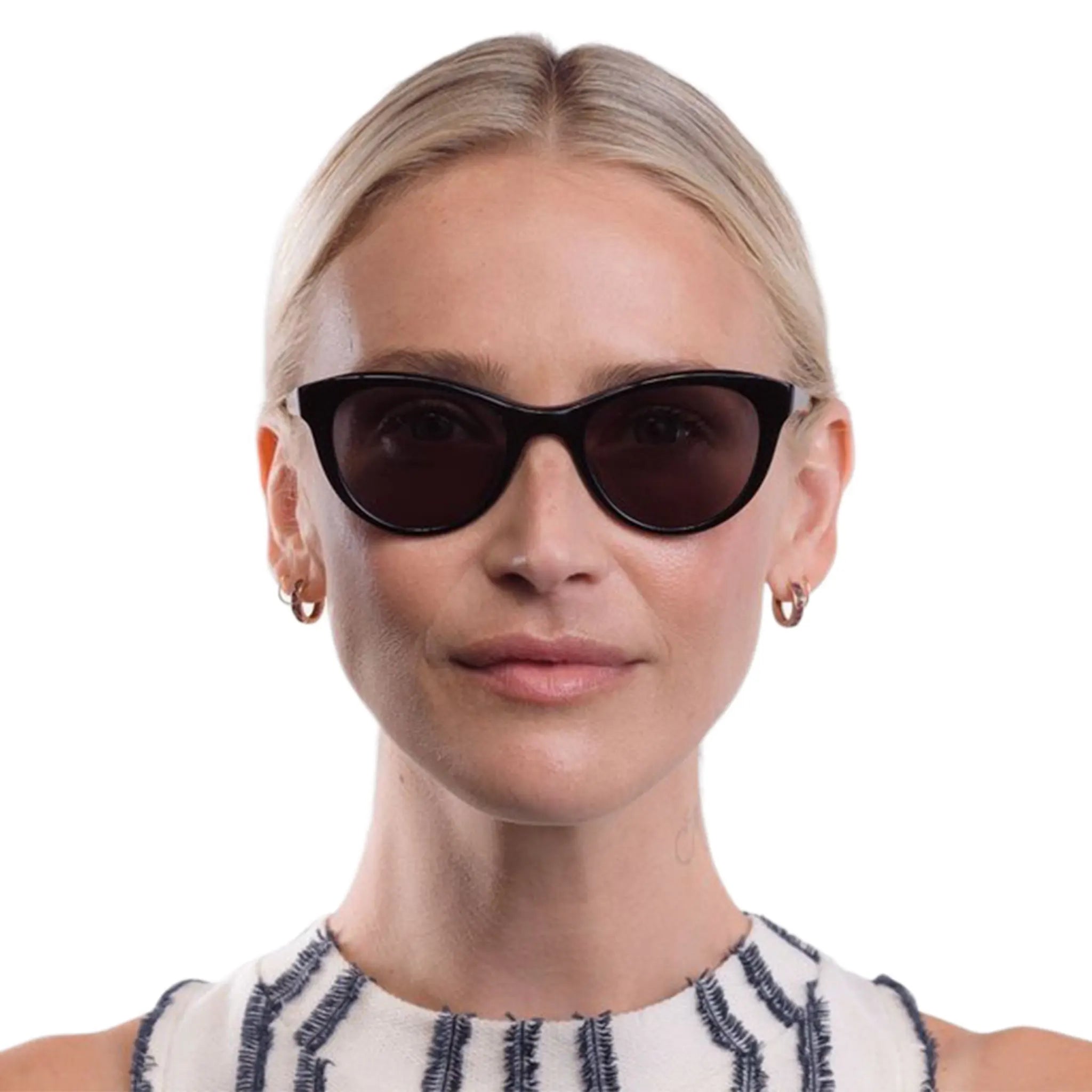 Model View of Garrett Leight Coquelicot Maroon Sunglasses