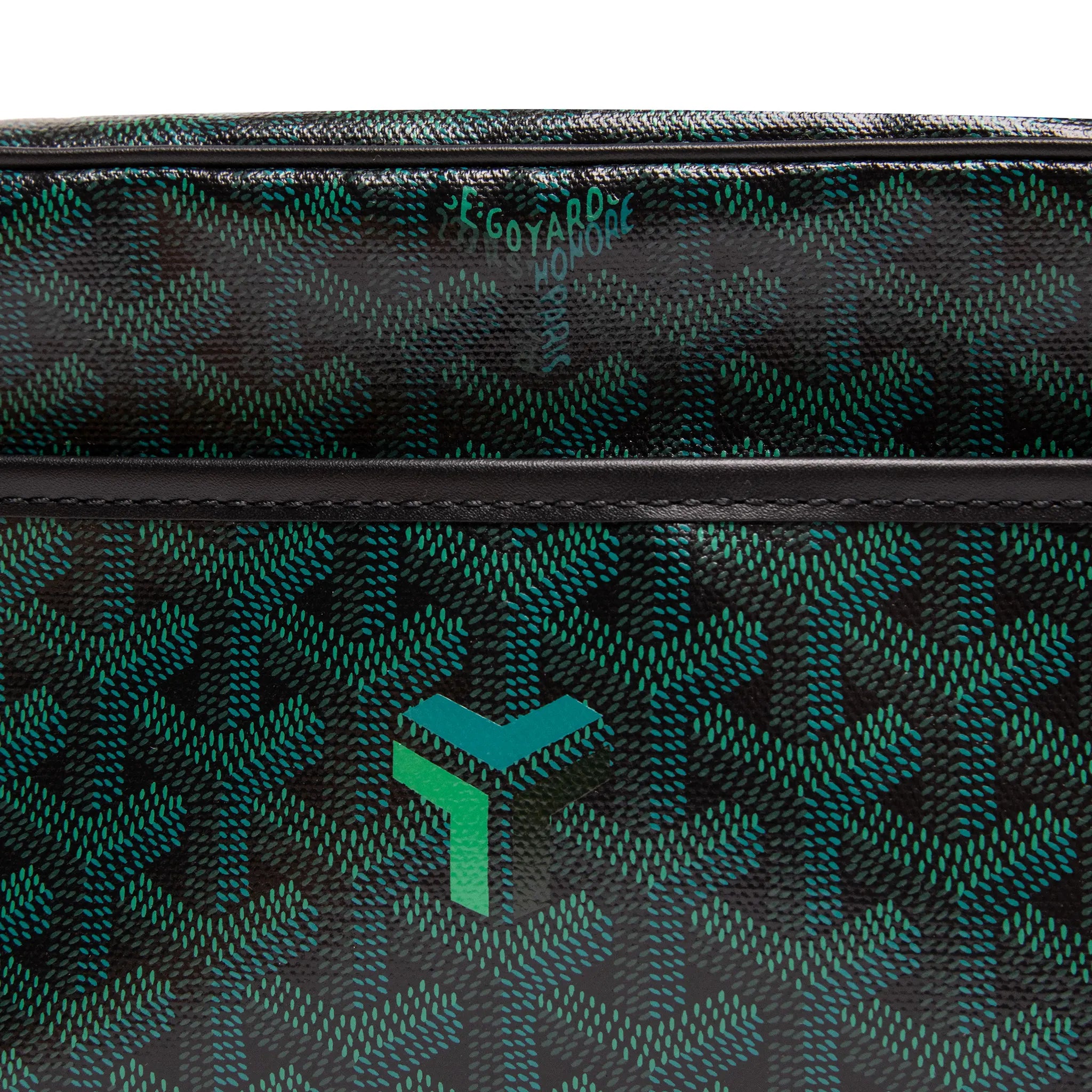 Detailed Logo View of Goyard Cap-Vert PM Evergreen Bag CAPVE2PMLTY79CL79P