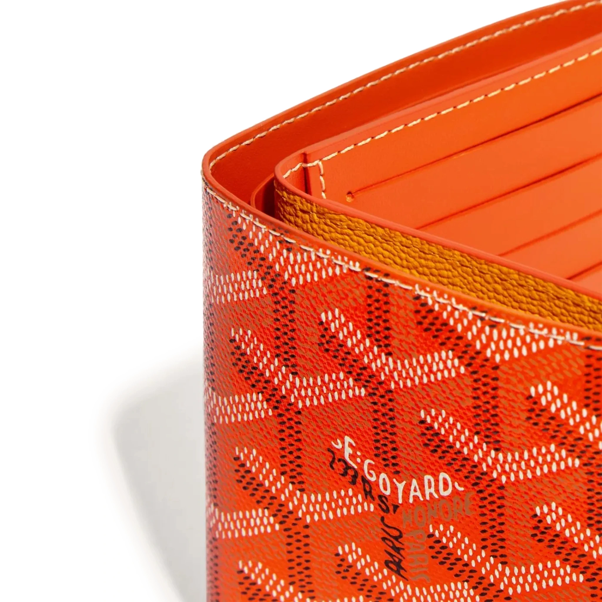 Detail view of Goyard Victoire Orange Wallet VICTO8PMLTY07CL07X