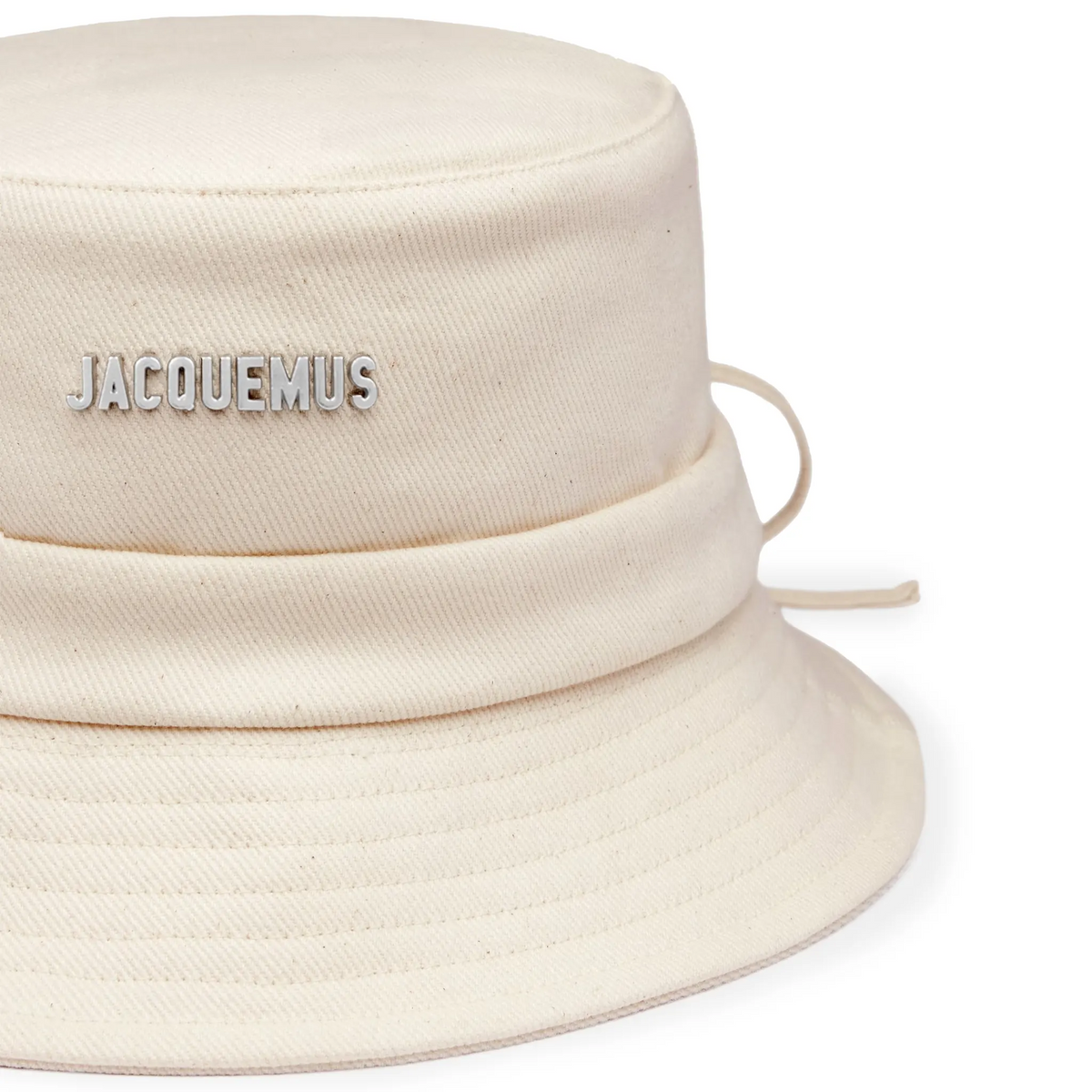 jacquemus-le-bob-gadjo-off- jacquemus-le-bob-gadjo-off-