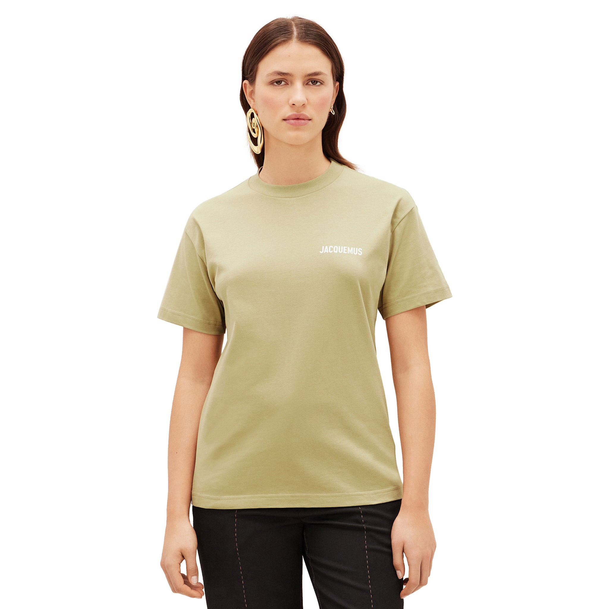 Model female view of Jacquemus Logo T Shirt Light Khaki 216JS207-2480-530
