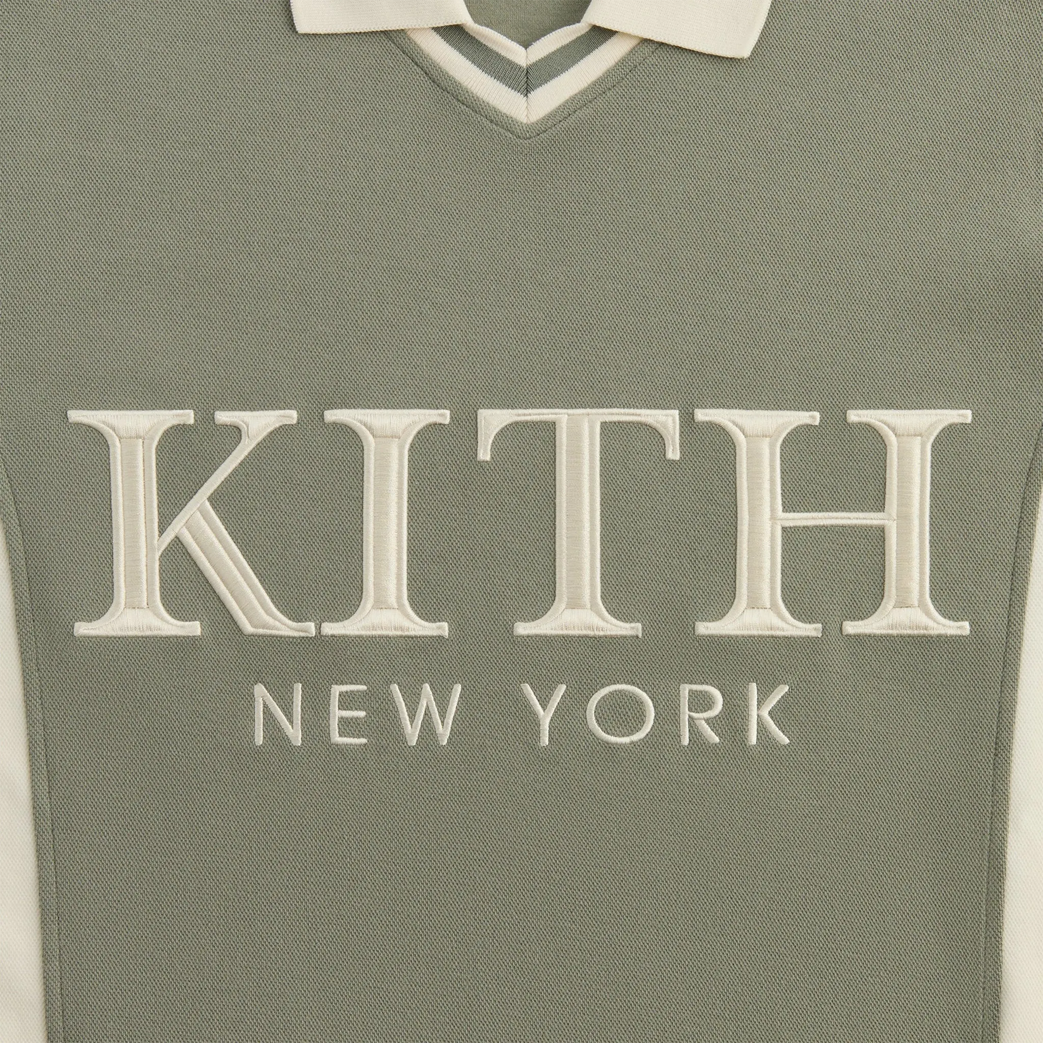 Detailed Logo View of Kith Pique L/S Tap Scene Polo Shirt KHM033828-350