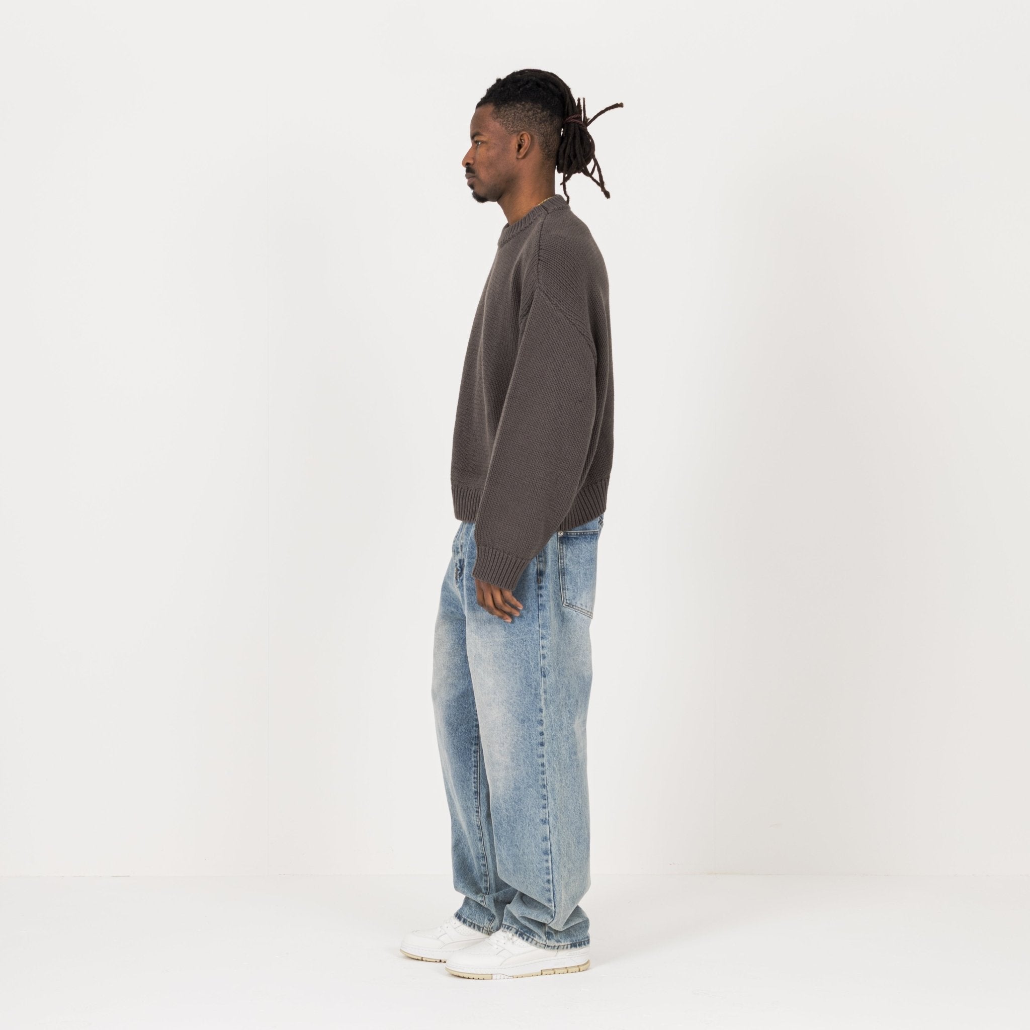 Model view of Destructive Knitted Sable Sweatshirts 