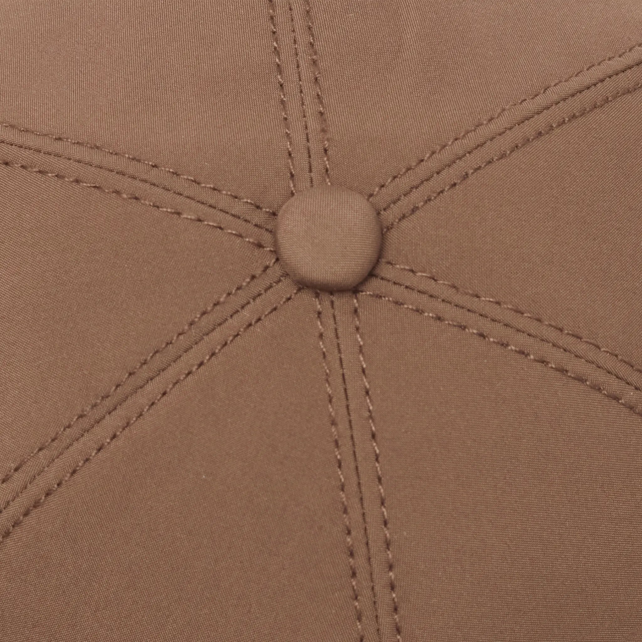 Detailed View of LOIANO Ombra Tec® Taupe Cap