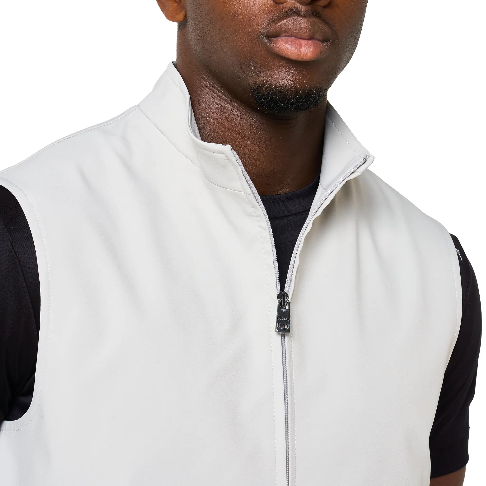 Detailed View of Loiano Tech Light Grey Gilet