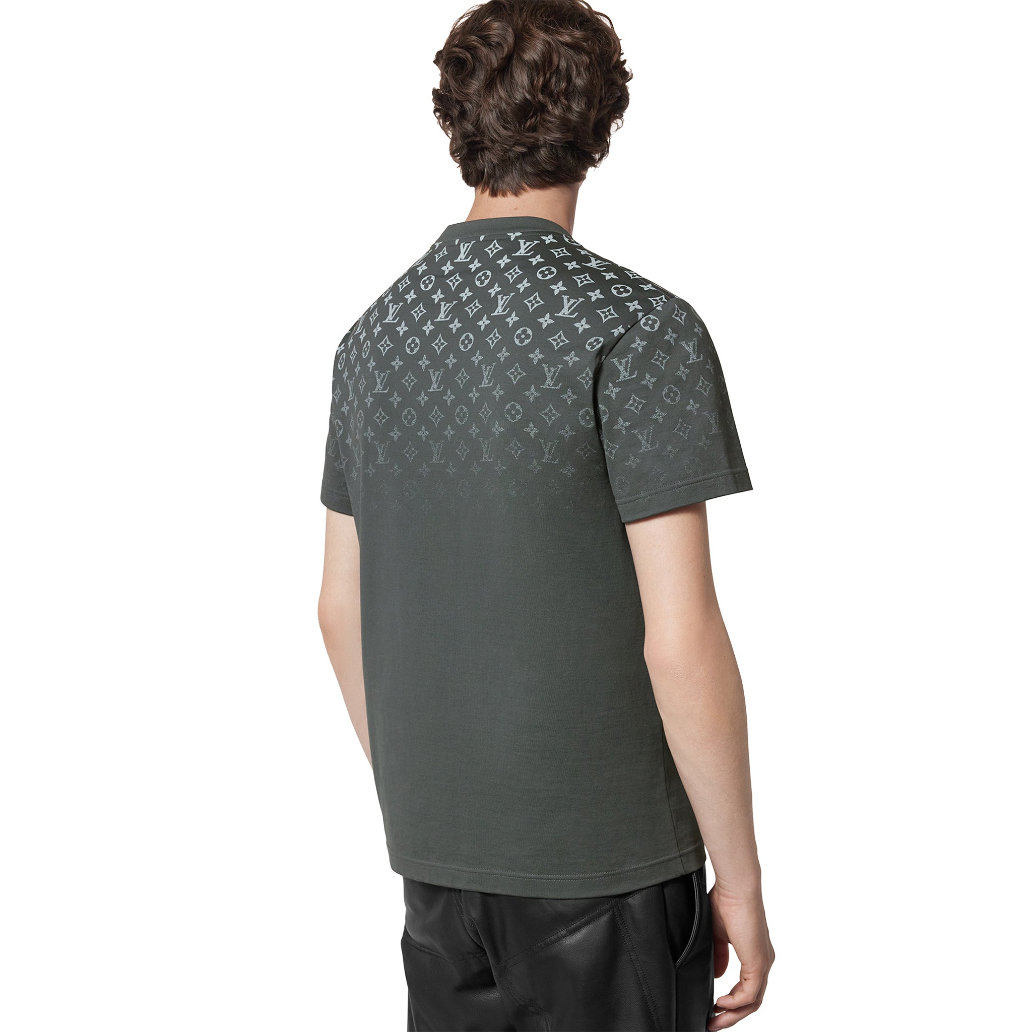Model back view of Louis Vuitton LV Monogram Gradient Cotton Grey T Shirt NVPROD4770027V