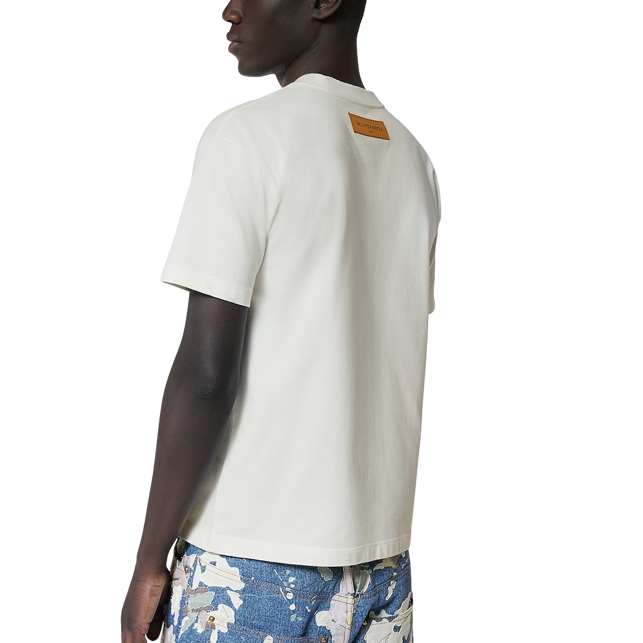 Back view of Louis Vuitton LV Teen bedroom White T Shirt 1ABY43