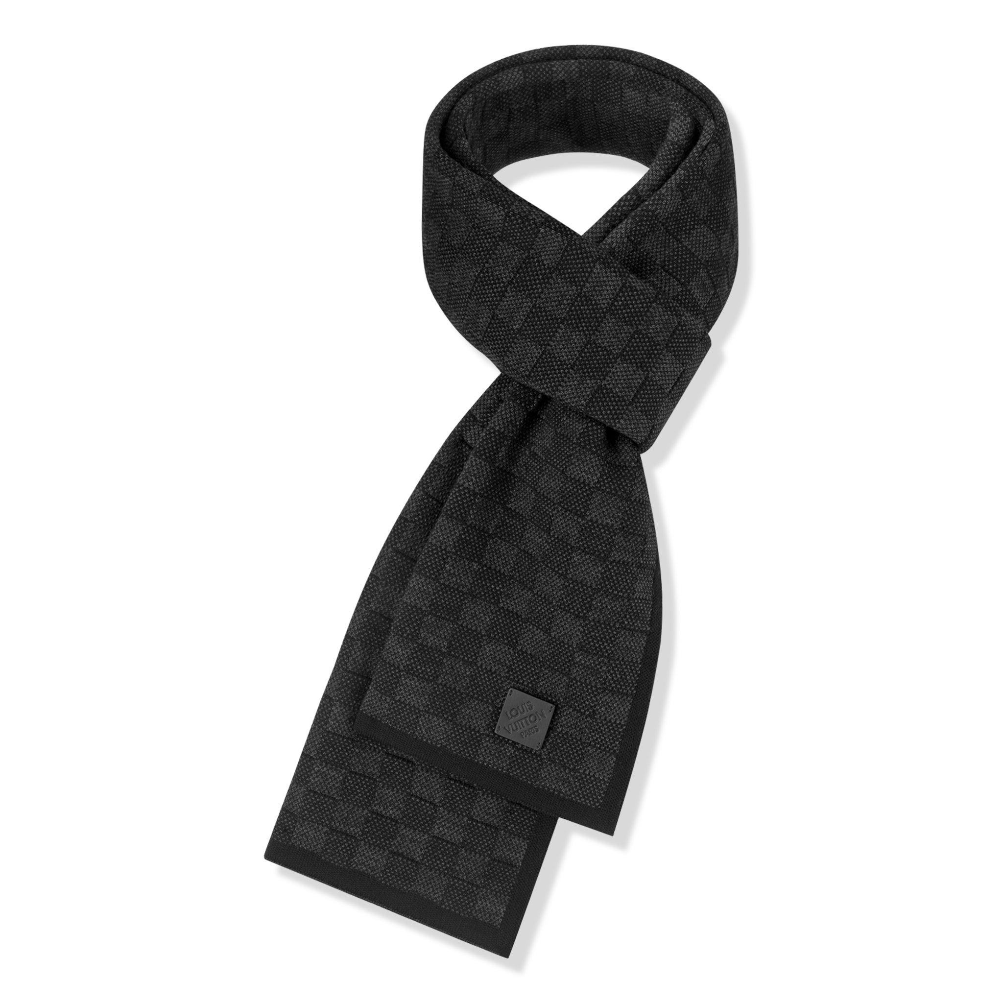 Front view of Louis Vuitton Néo Petit Damier Anthracite Beanie & Scarf NVPROD3920087V