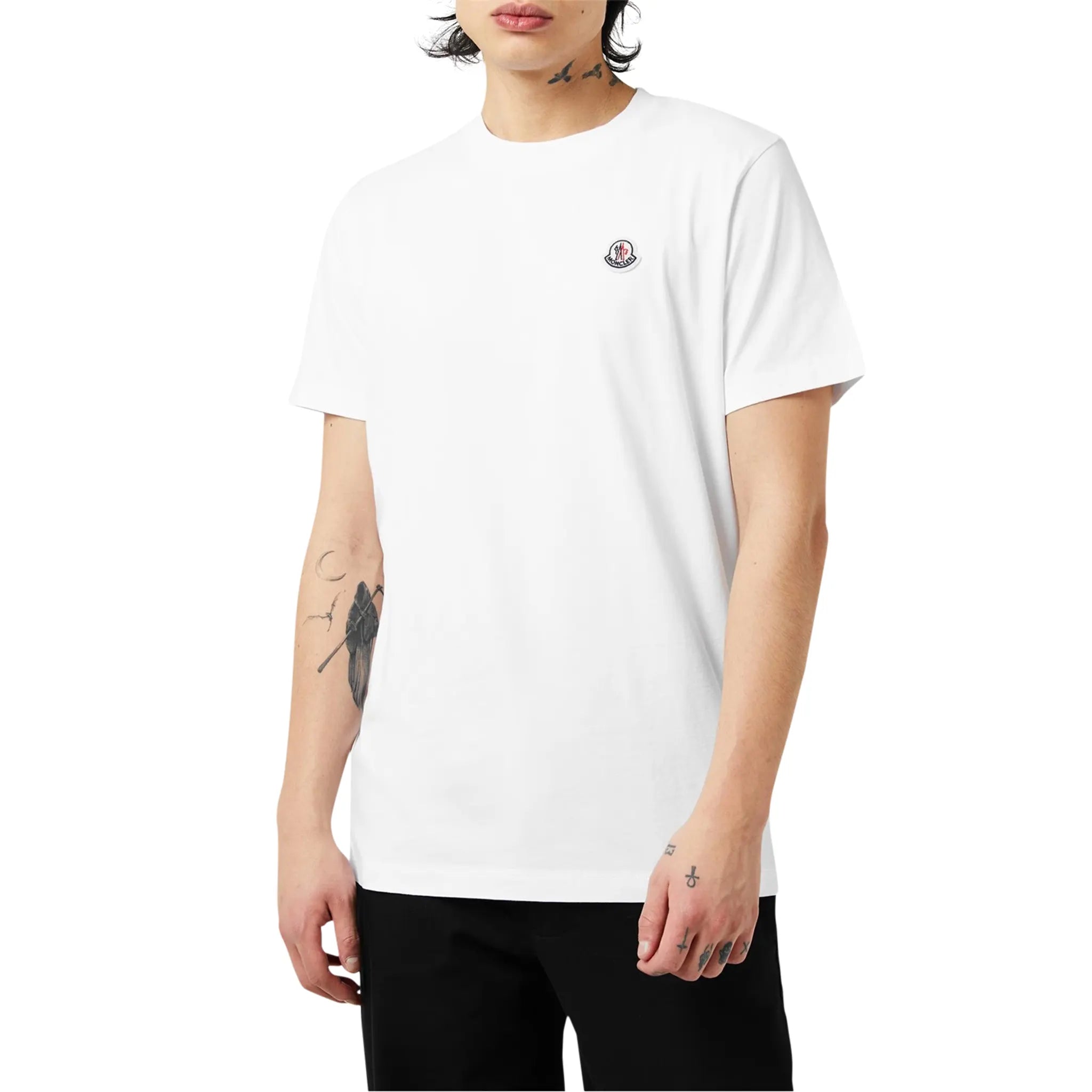 Model Front view of Moncler SN00 3 pack White T Shirt J10918C00025829H8
