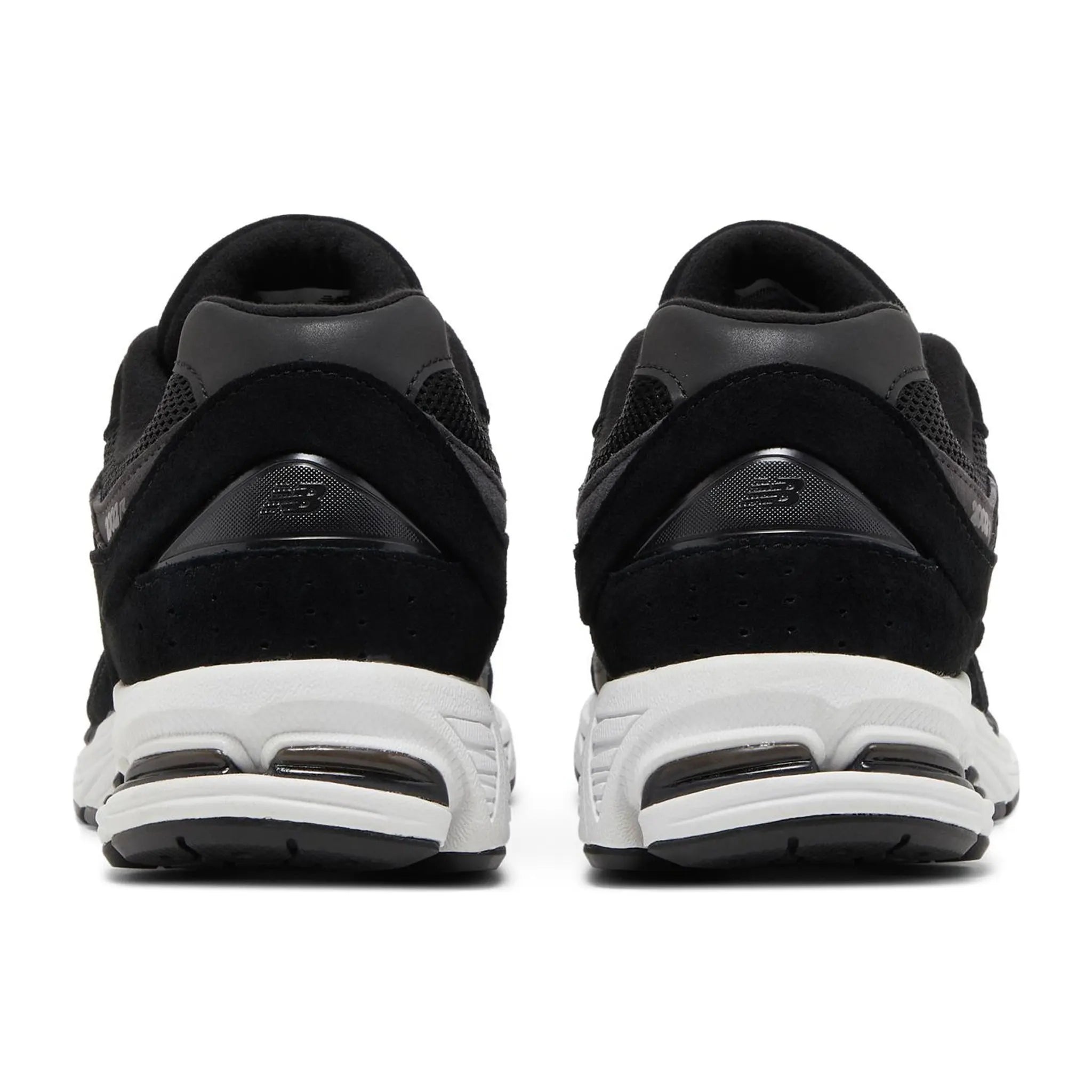 Back view of New Balance 2002R Black Sneakers M2002RBK