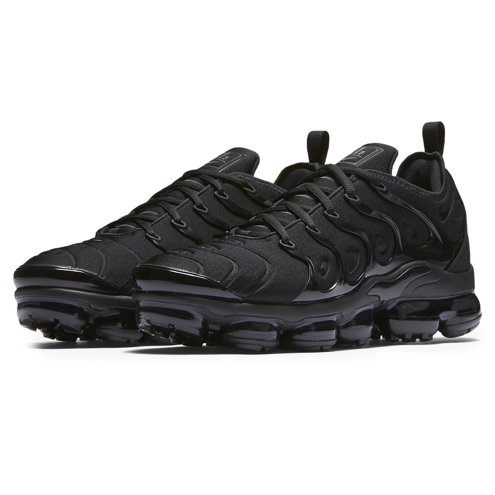 Front side view of Nike Air VapourMax Plus Triple Black 924453-004