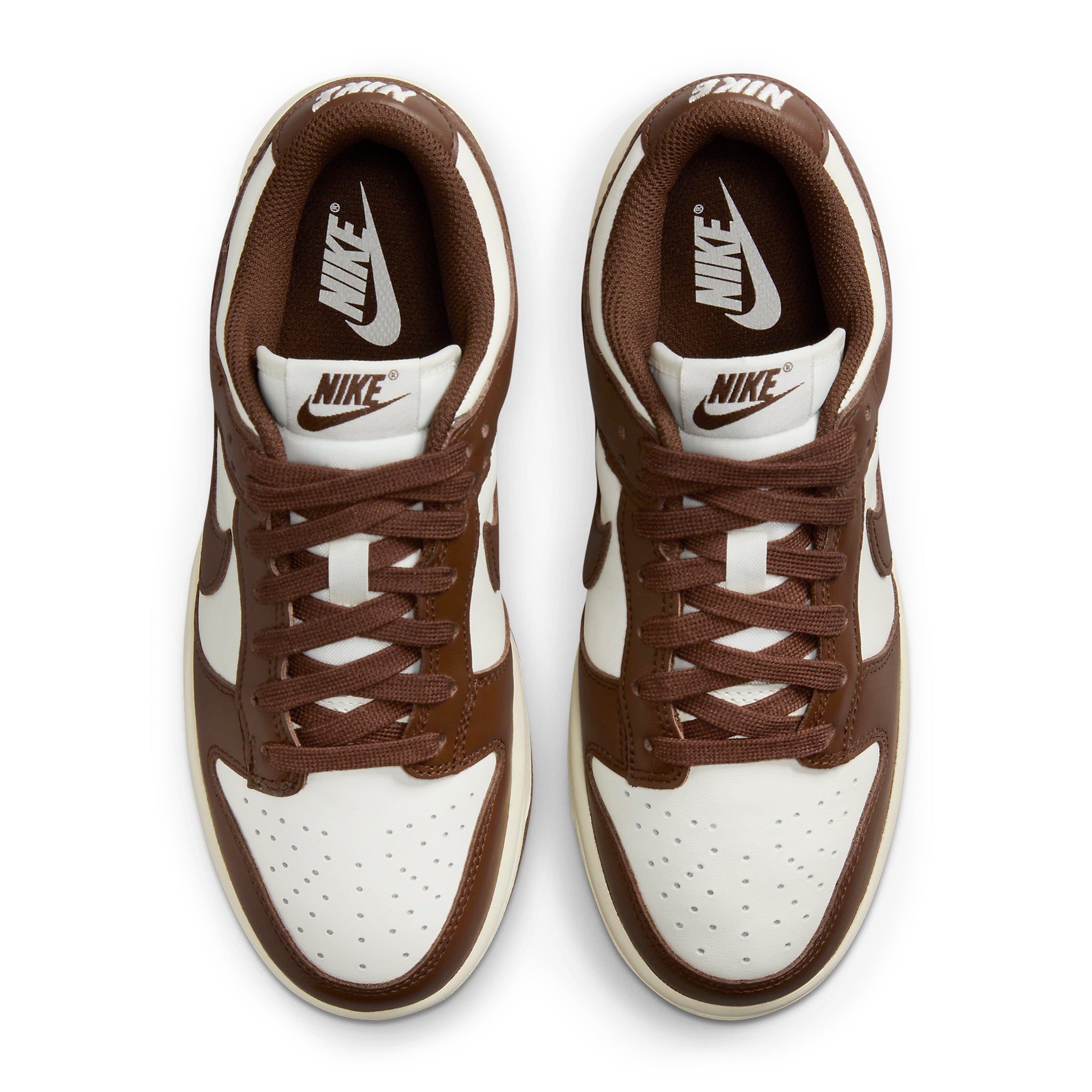 Top view of Nike Dunk Low Cacao Wow (W) DD1503-124