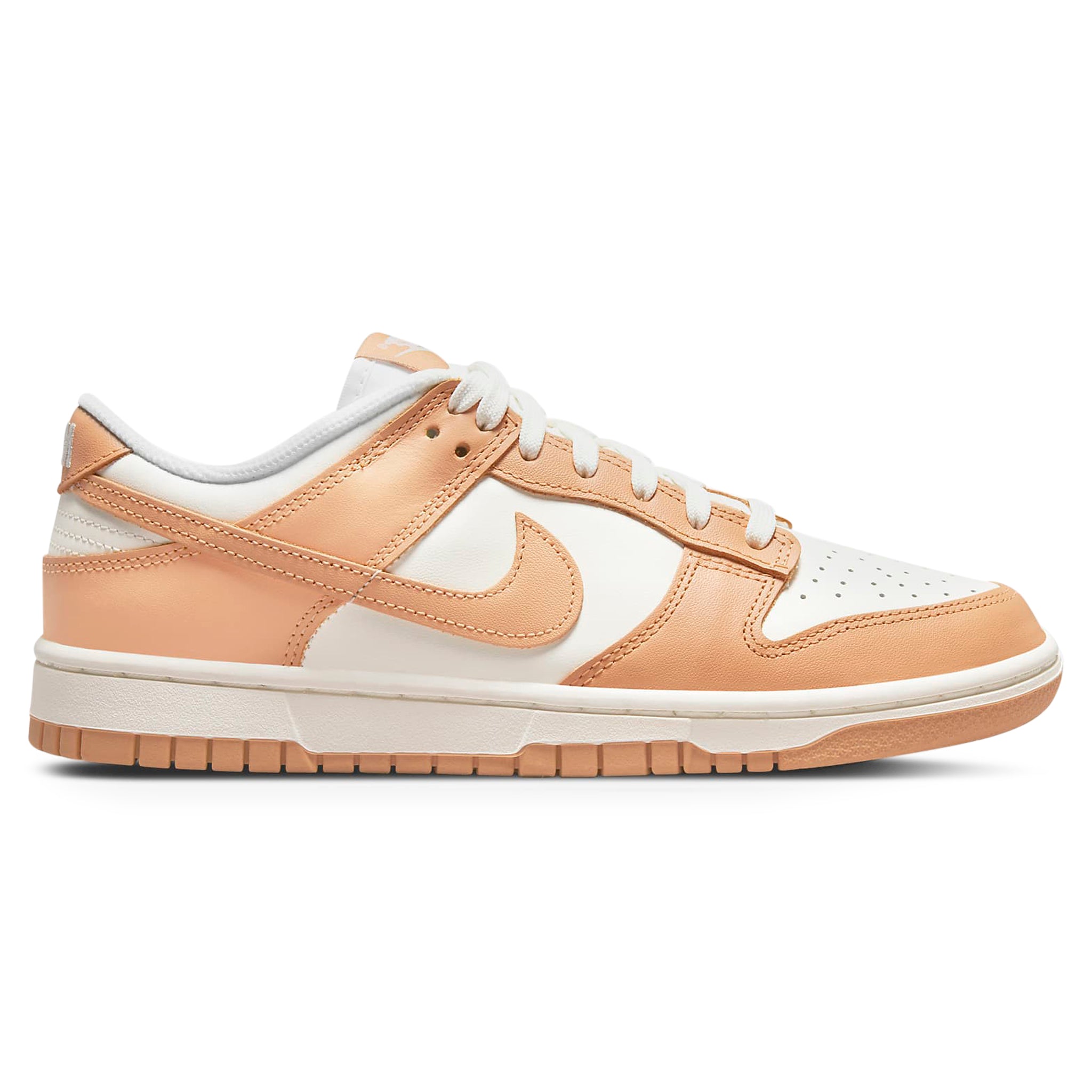 Side view of Nike Dunk Low Harvest Moon (W) DD1503-114