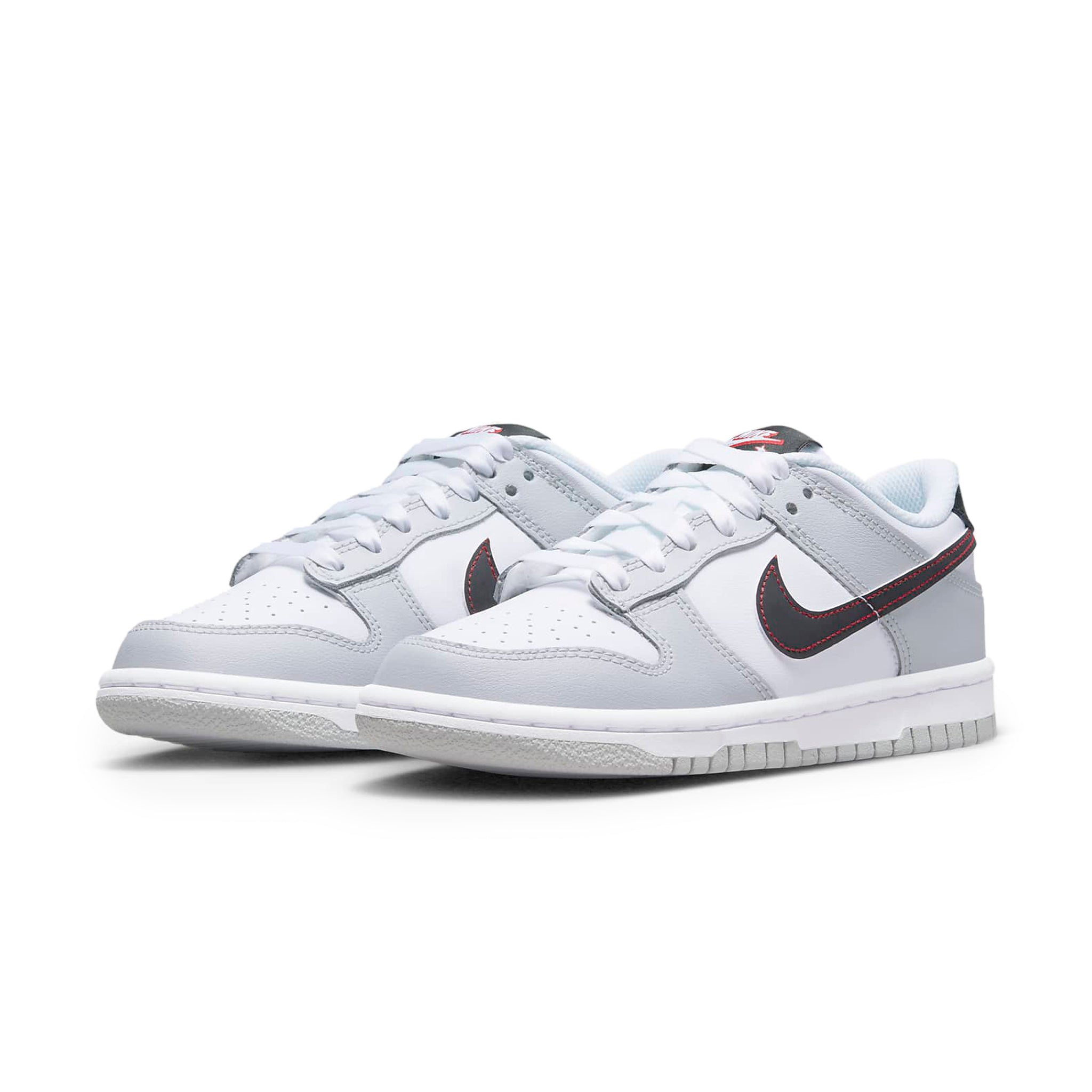 Front side view of Nike Dunk Low Jackpot (GS) DQ0380-001