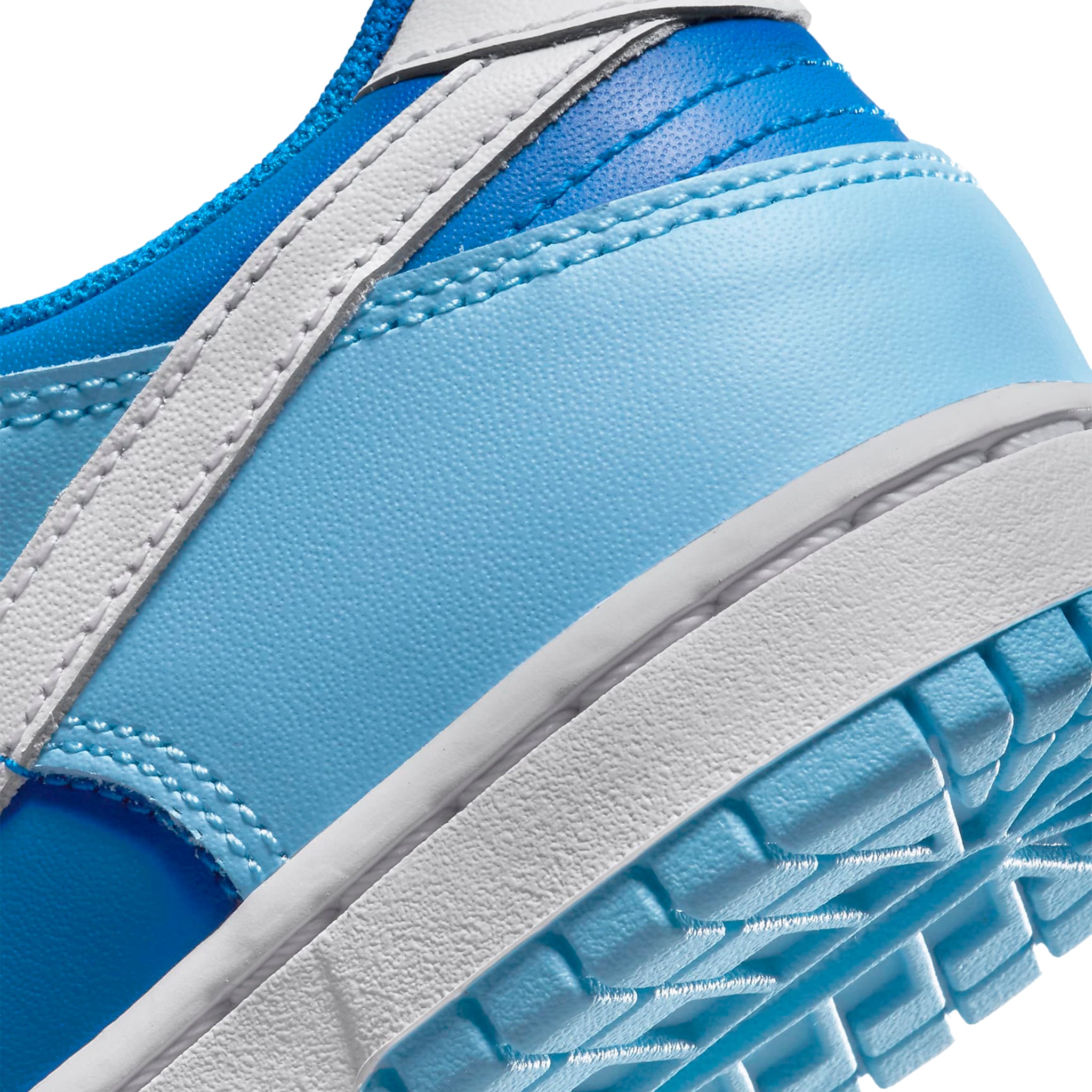 Back view of Nike Dunk Low Retro QS Flash White Argon Blue Flash (PS) DV2635-400